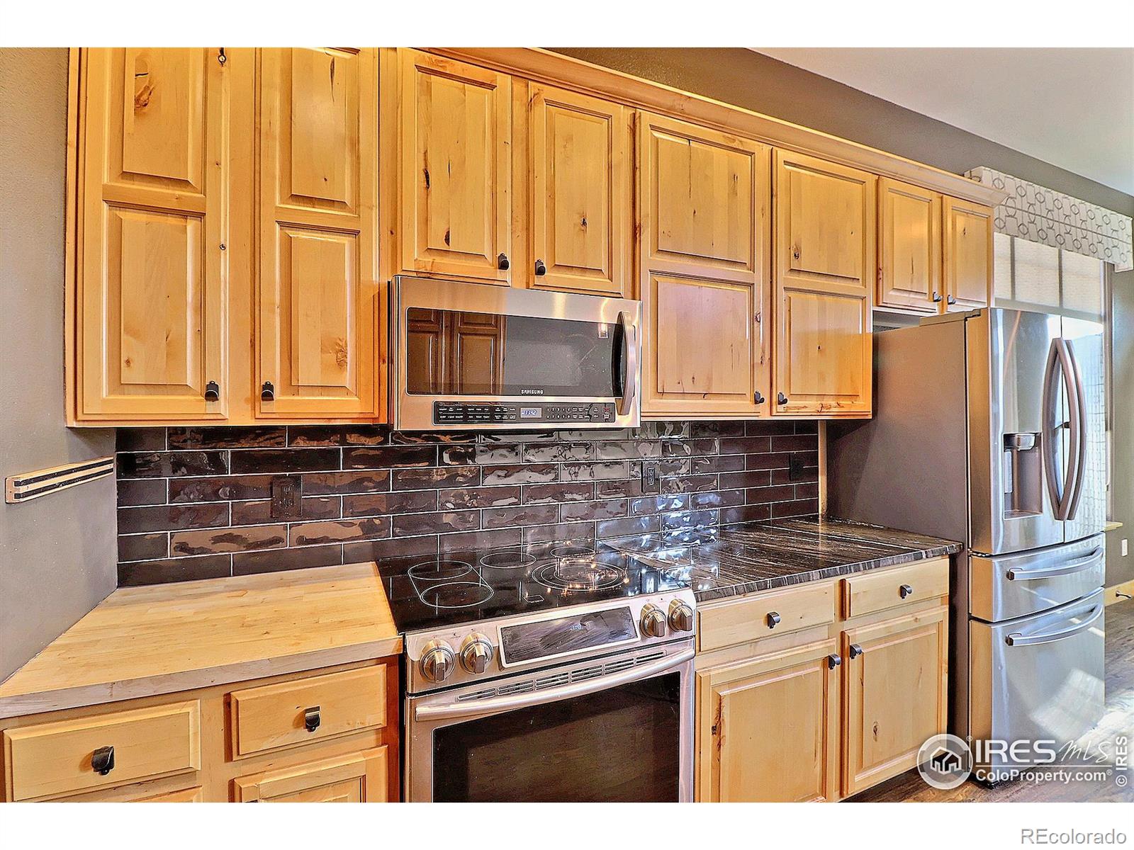 MLS Image #13 for 1753  clear creek court,windsor, Colorado