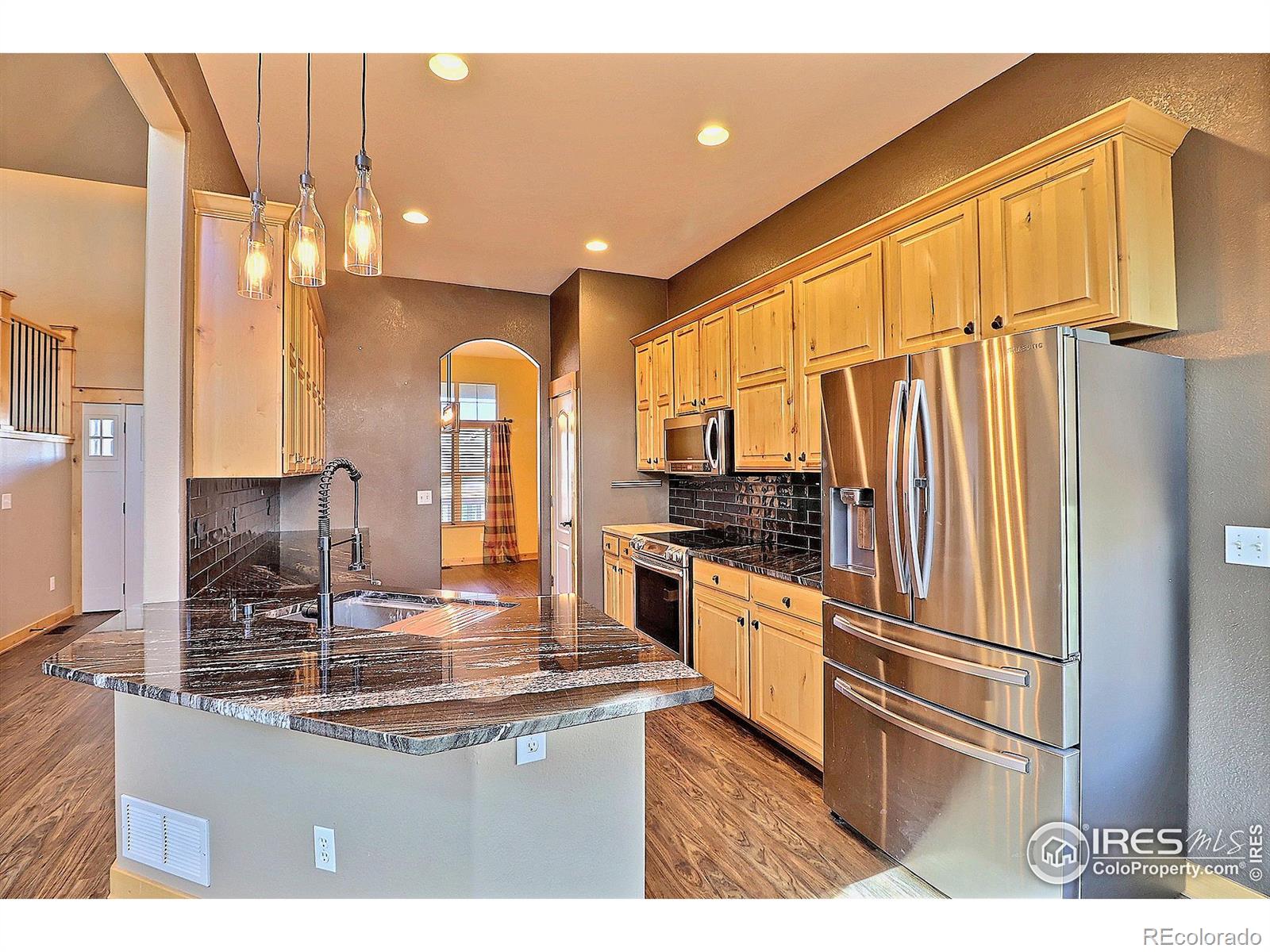 MLS Image #16 for 1753  clear creek court,windsor, Colorado