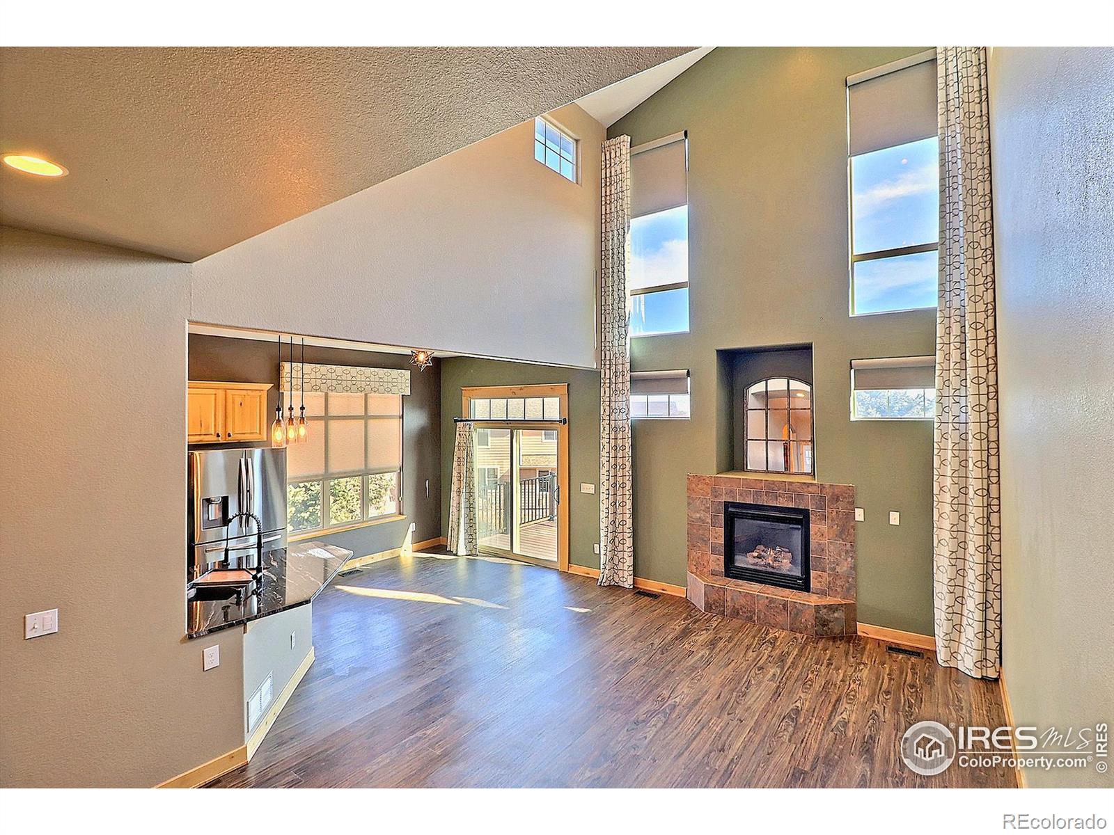 MLS Image #4 for 1753  clear creek court,windsor, Colorado