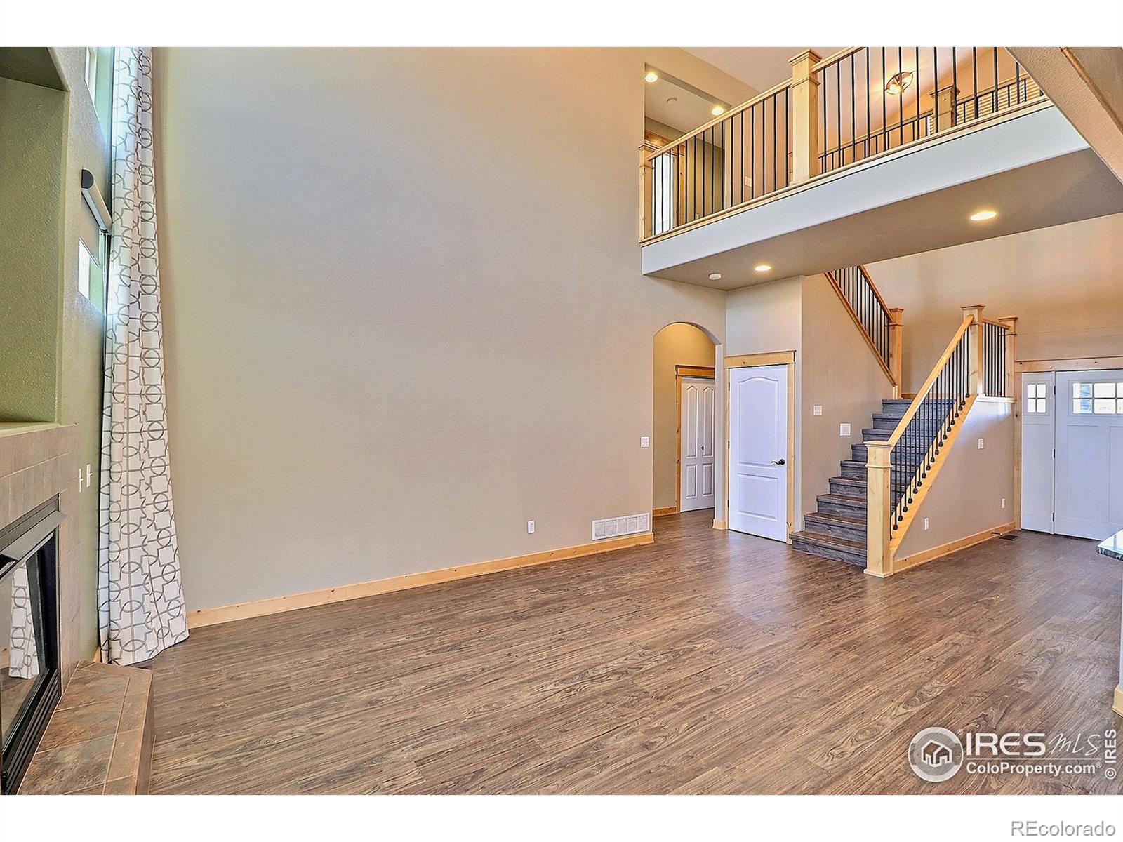 MLS Image #8 for 1753  clear creek court,windsor, Colorado