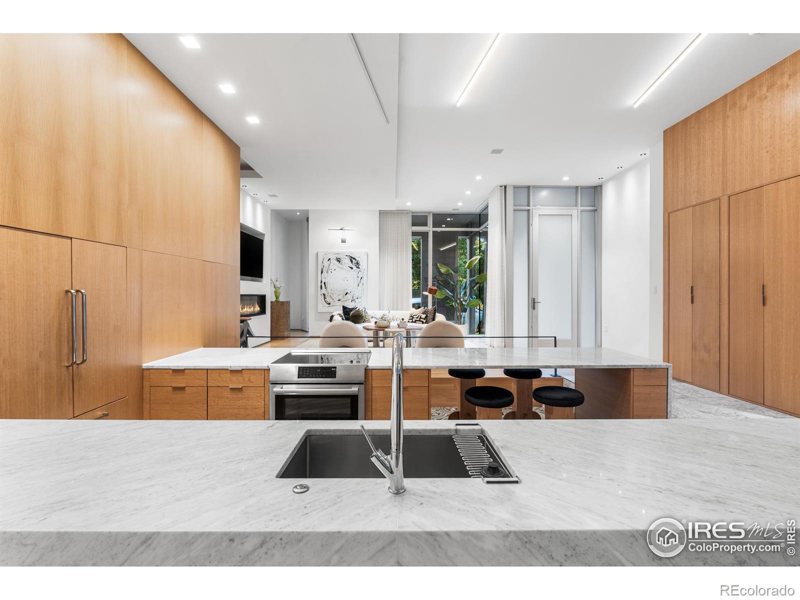 MLS Image #12 for 1115 w 37th avenue,denver, Colorado