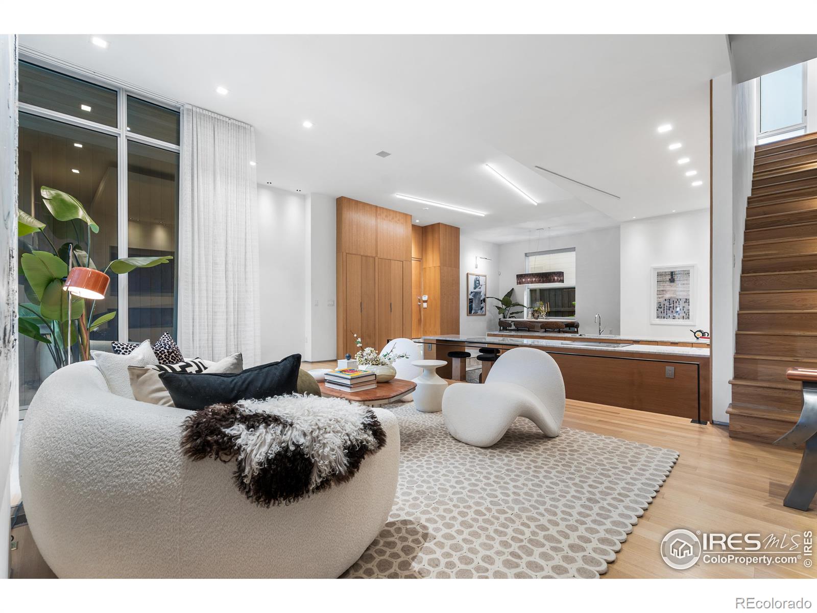 MLS Image #6 for 1115 w 37th avenue,denver, Colorado