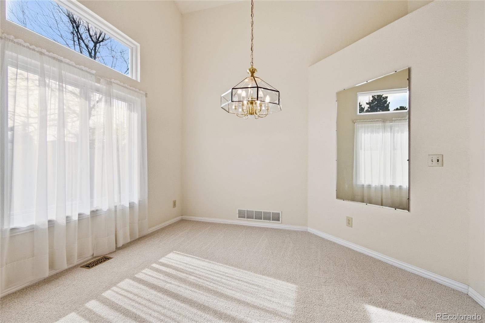 MLS Image #10 for 2297 s lima court,aurora, Colorado
