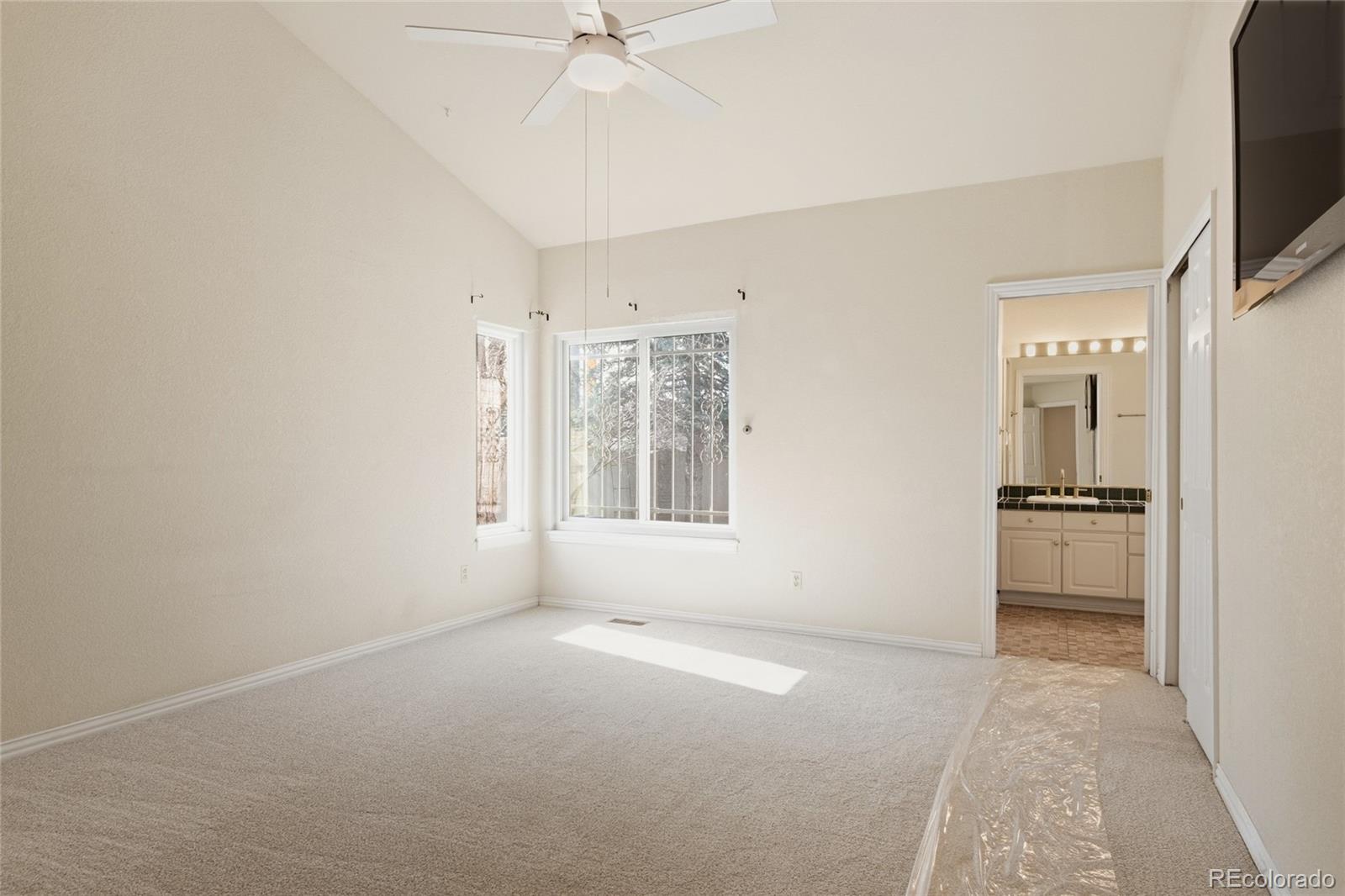 MLS Image #23 for 2297 s lima court,aurora, Colorado