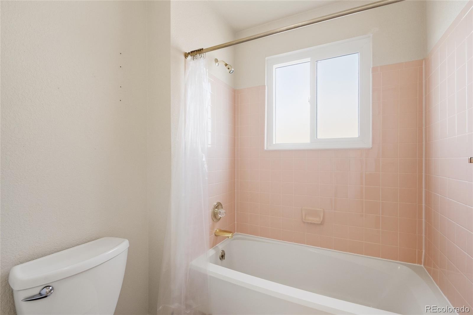 MLS Image #35 for 2297 s lima court,aurora, Colorado