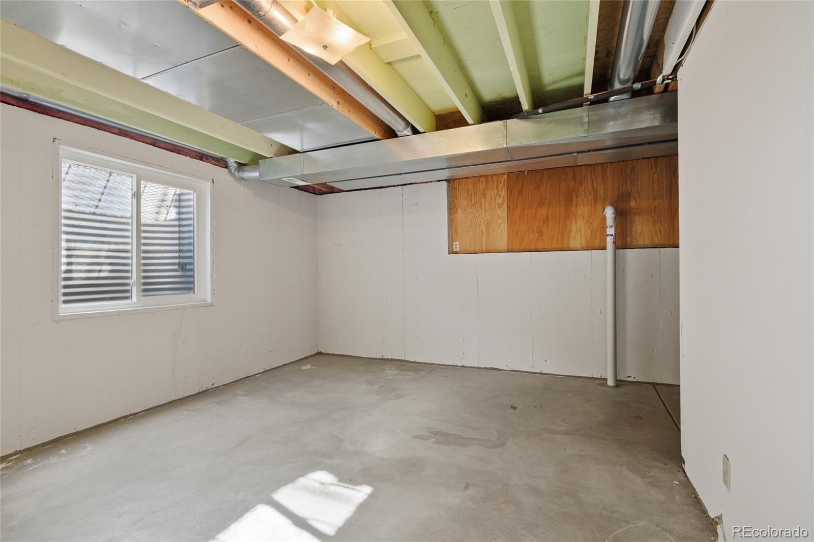 MLS Image #41 for 2297 s lima court,aurora, Colorado