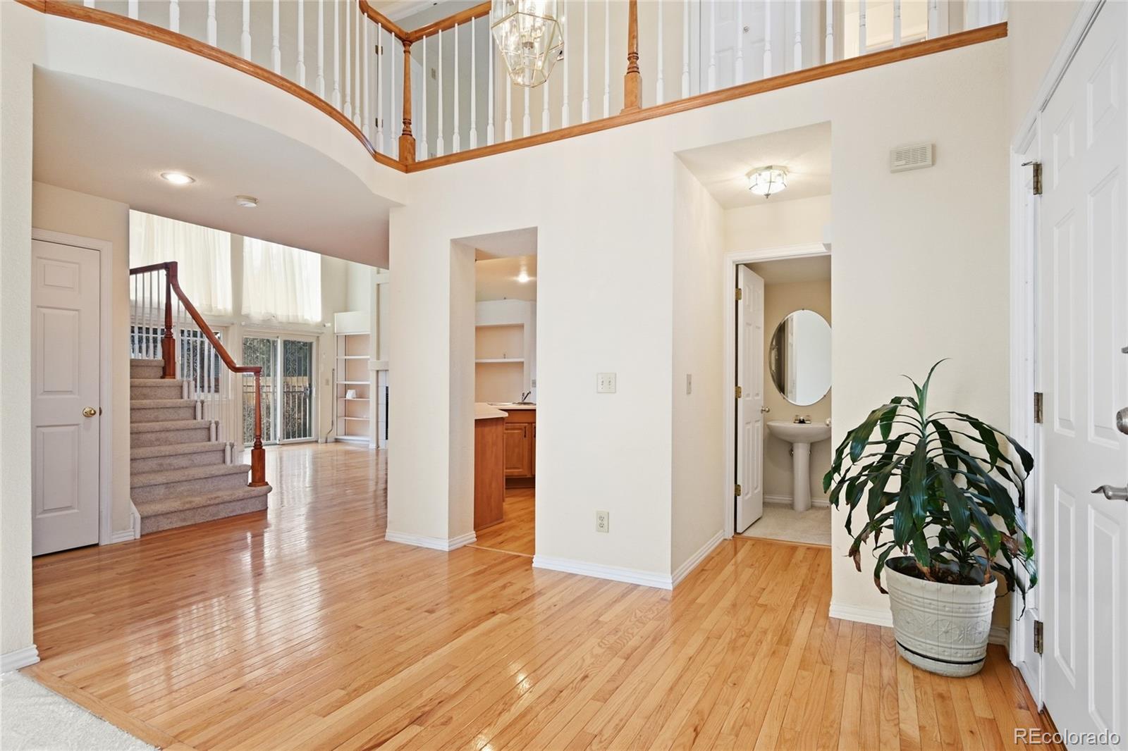 MLS Image #7 for 2297 s lima court,aurora, Colorado