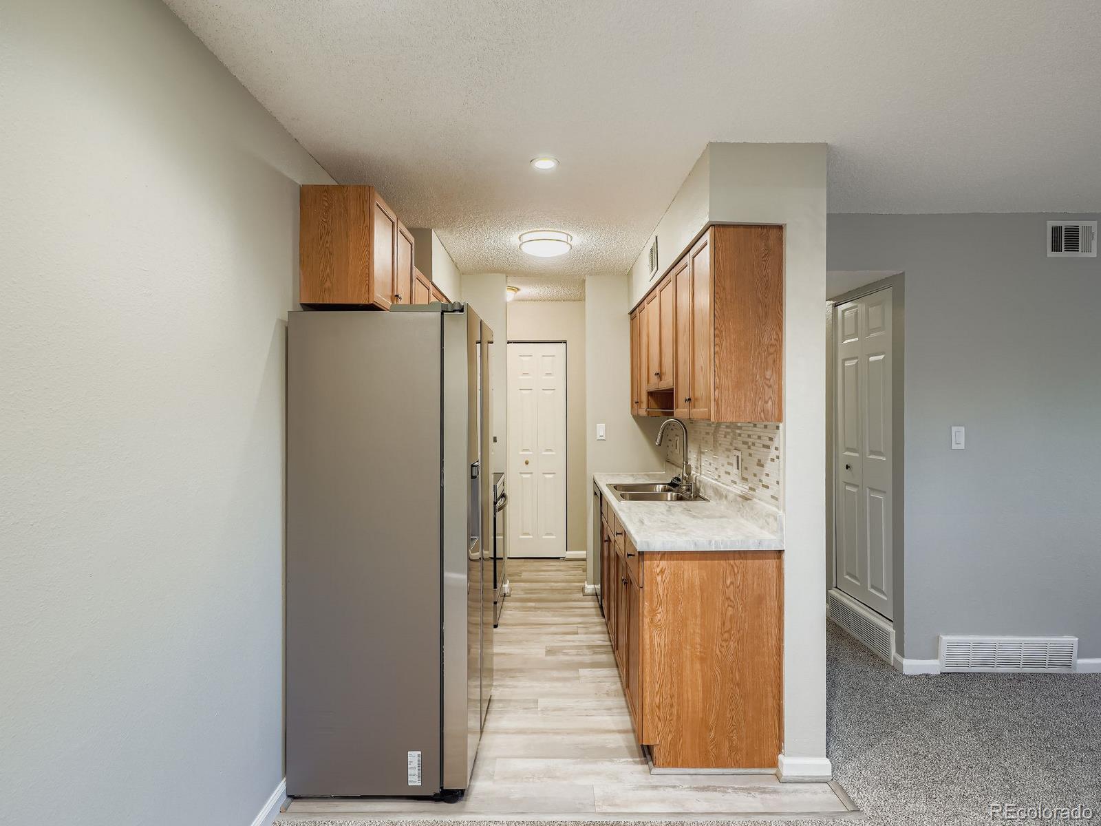 MLS Image #8 for 140 e highline circle,centennial, Colorado