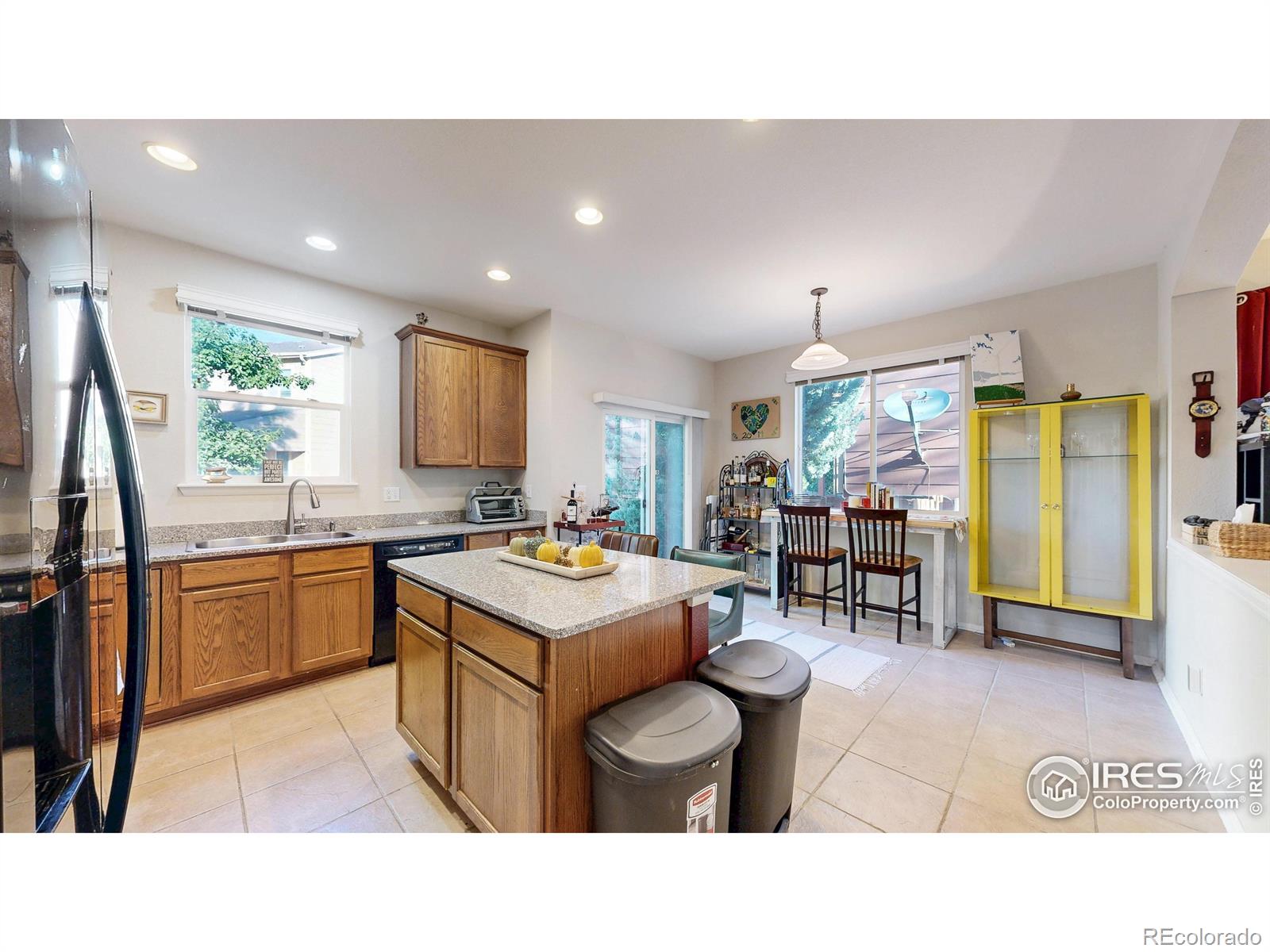 MLS Image #5 for 10527  troy street,commerce city, Colorado