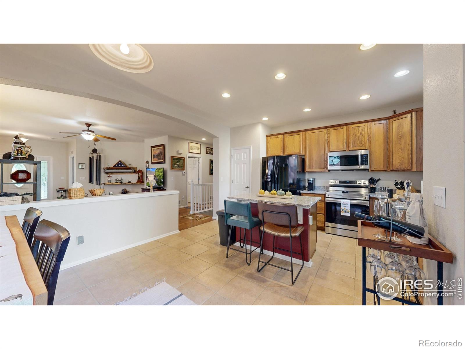 MLS Image #6 for 10527  troy street,commerce city, Colorado