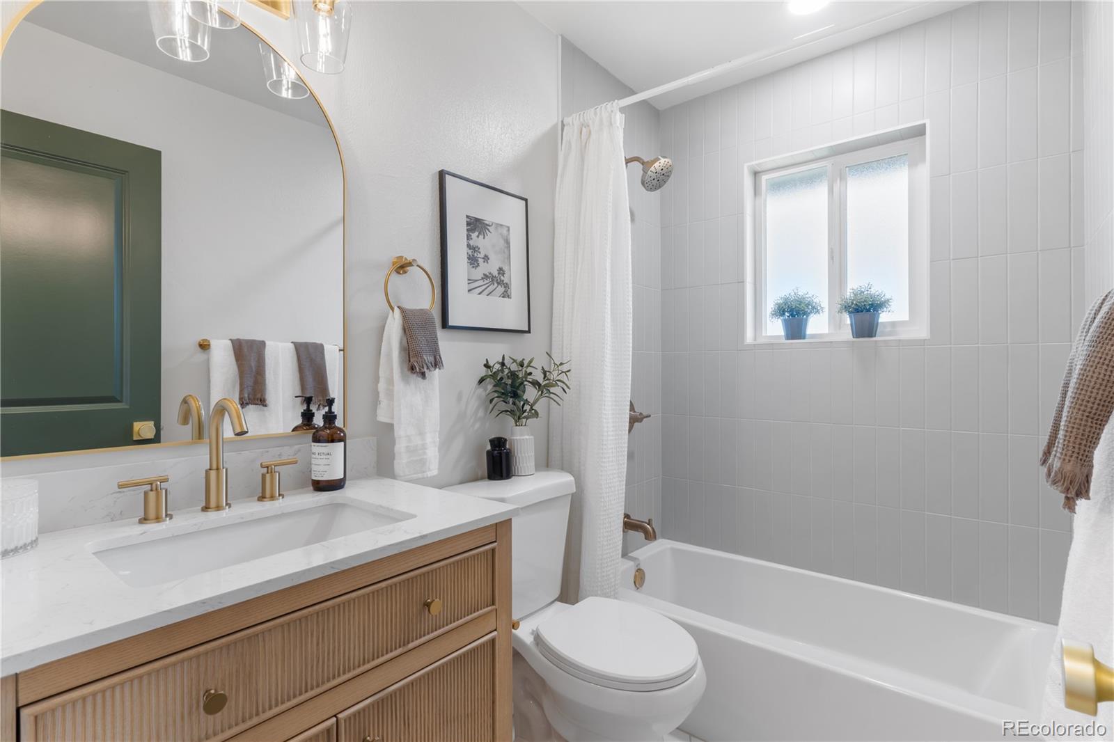 MLS Image #4 for 3287 n krameria street,denver, Colorado