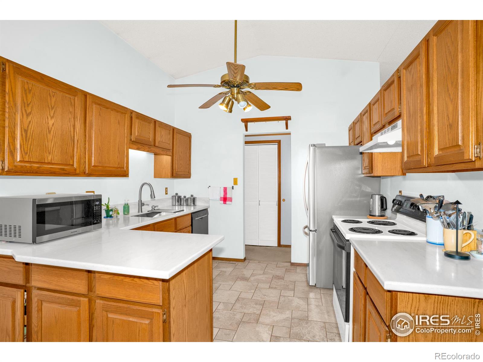 MLS Image #10 for 151  3rd street,frederick, Colorado