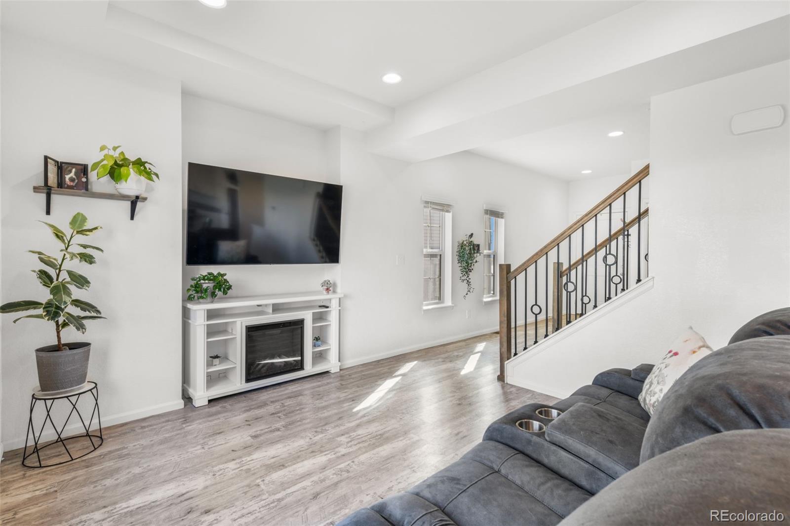 MLS Image #7 for 9666  lone oak lane,colorado springs, Colorado