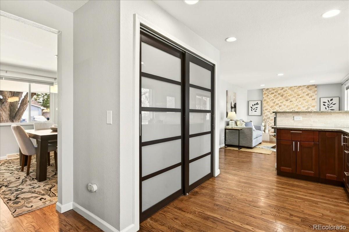 MLS Image #10 for 8615 e dartmouth avenue,denver, Colorado