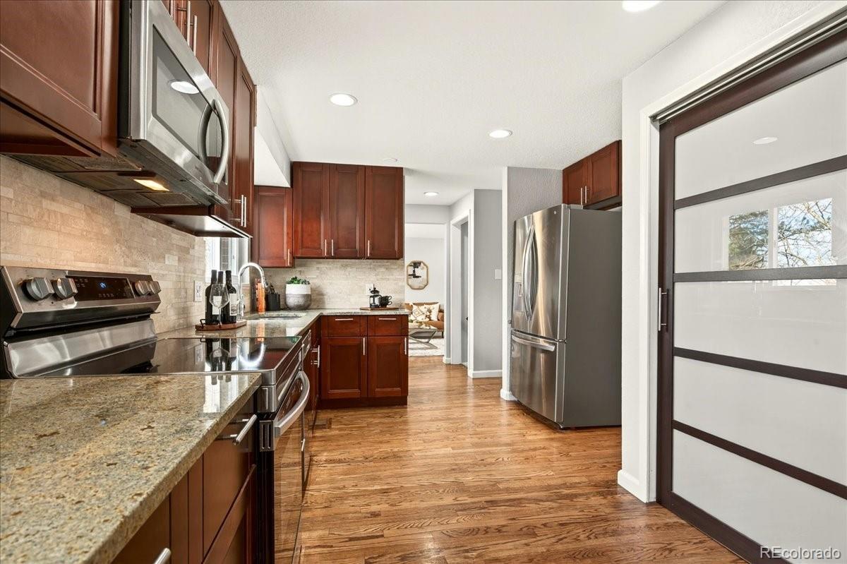 MLS Image #11 for 8615 e dartmouth avenue,denver, Colorado