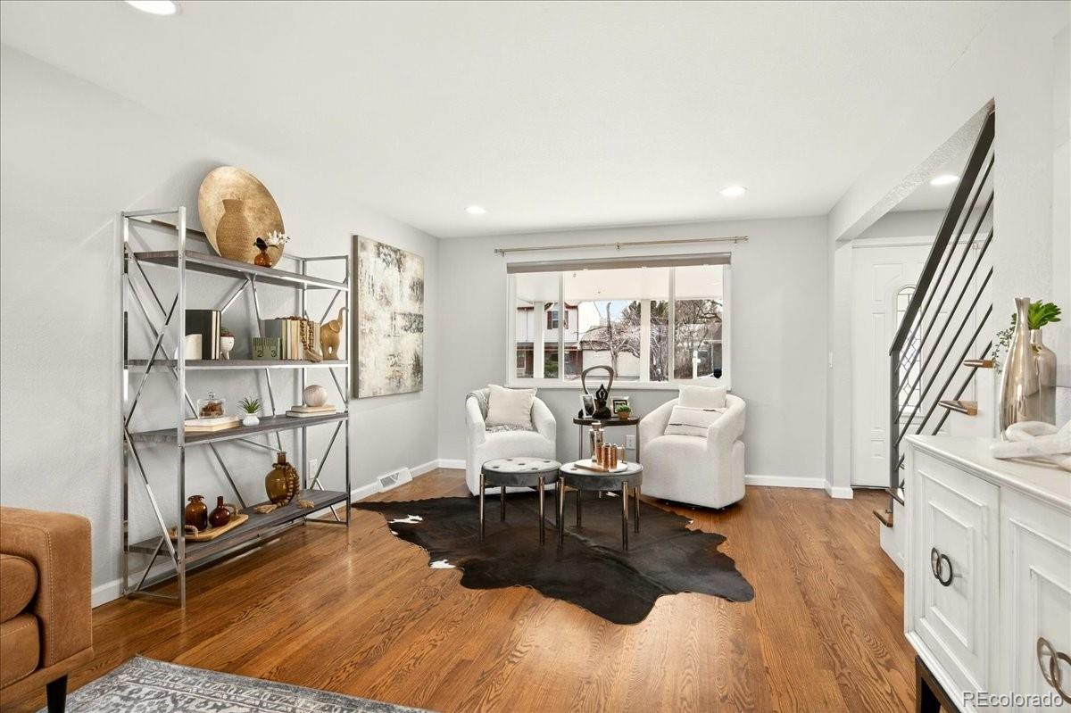 MLS Image #6 for 8615 e dartmouth avenue,denver, Colorado
