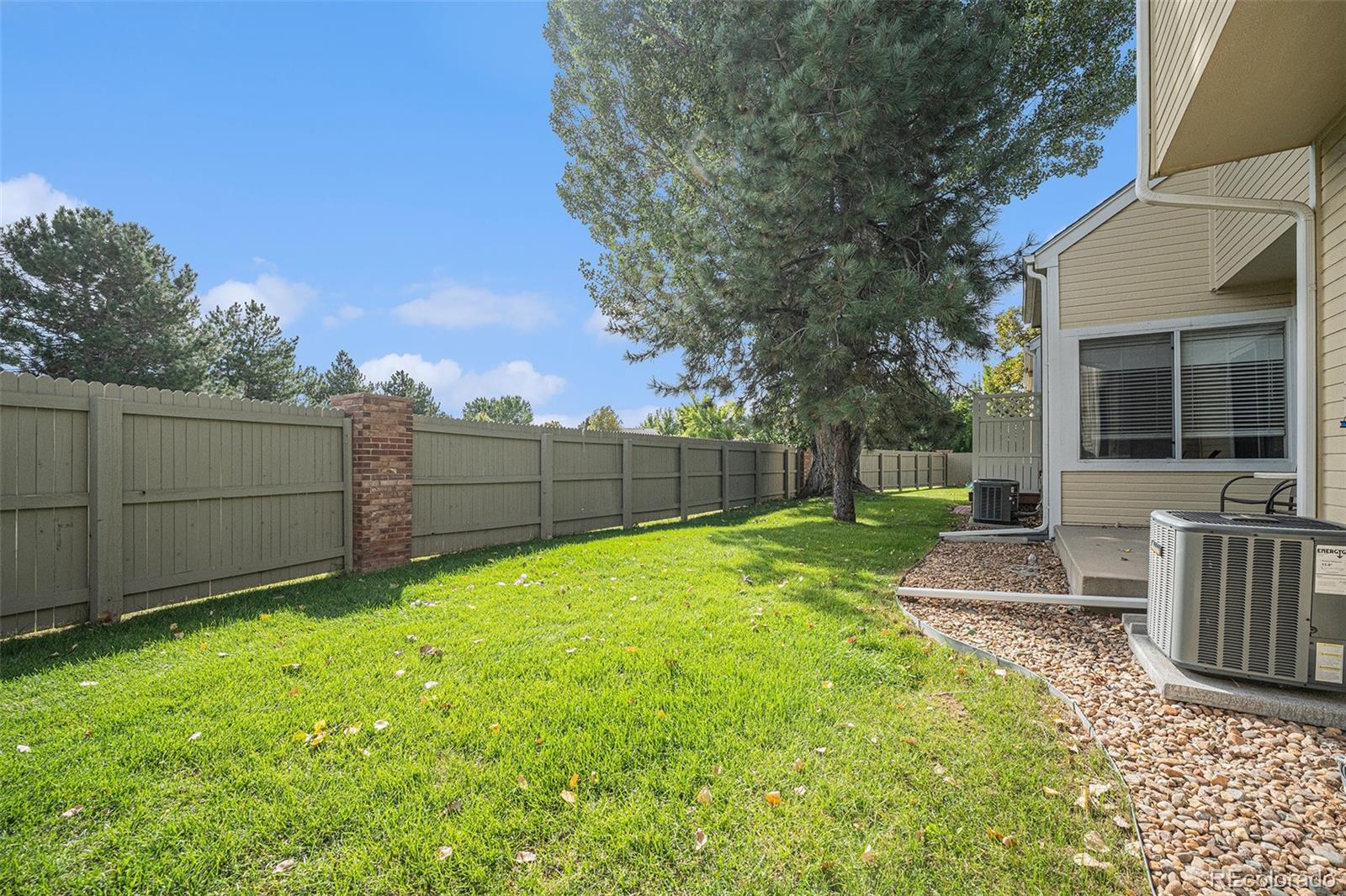 MLS Image #3 for 6320  yank court c,arvada, Colorado