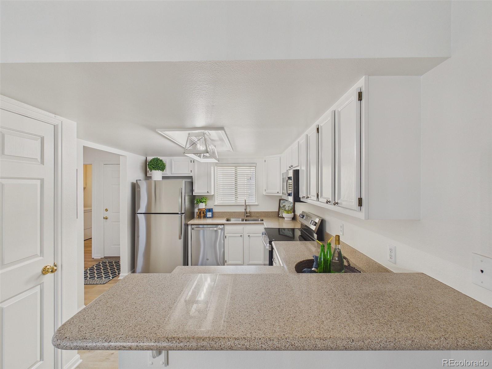MLS Image #32 for 6320  yank court c,arvada, Colorado