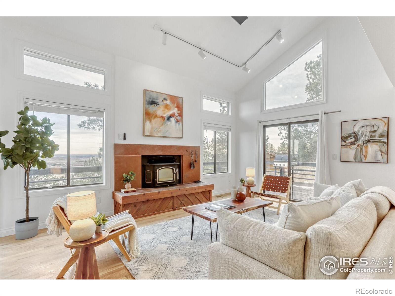 MLS Image #2 for 8483  thunderhead drive,boulder, Colorado