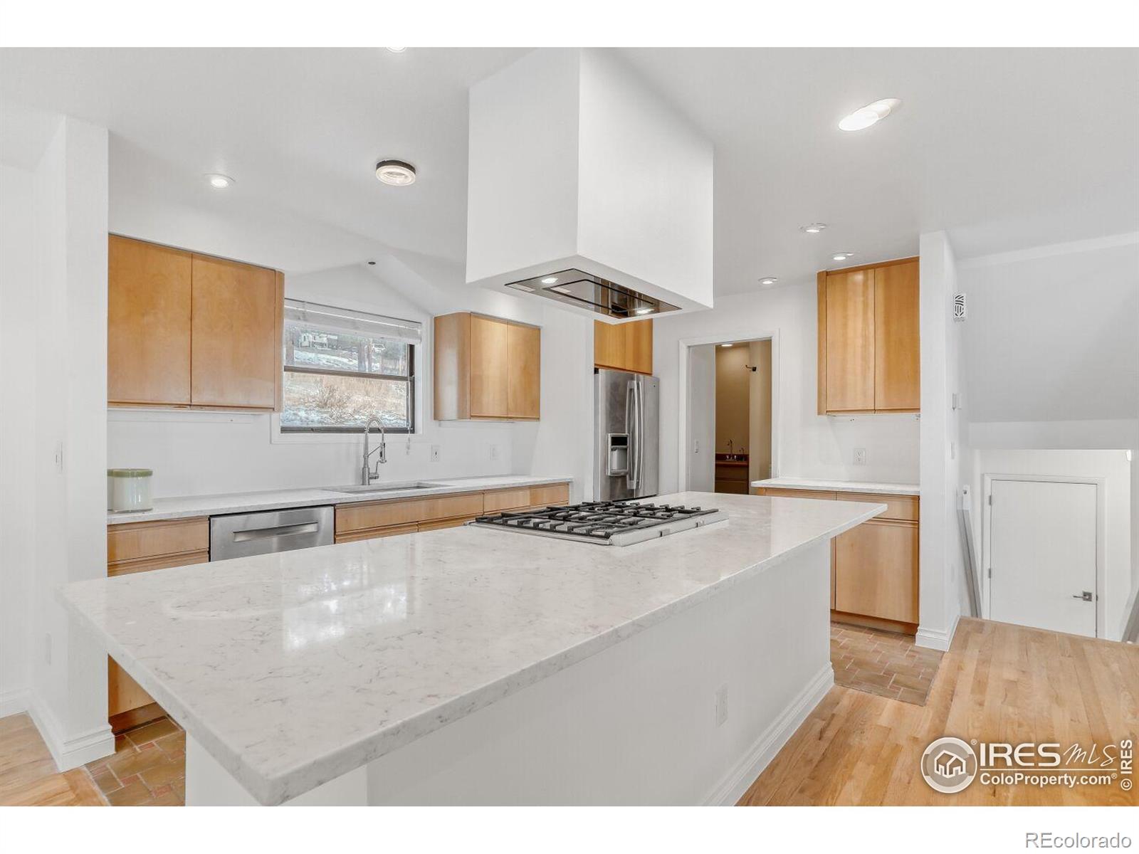 MLS Image #7 for 8483  thunderhead drive,boulder, Colorado