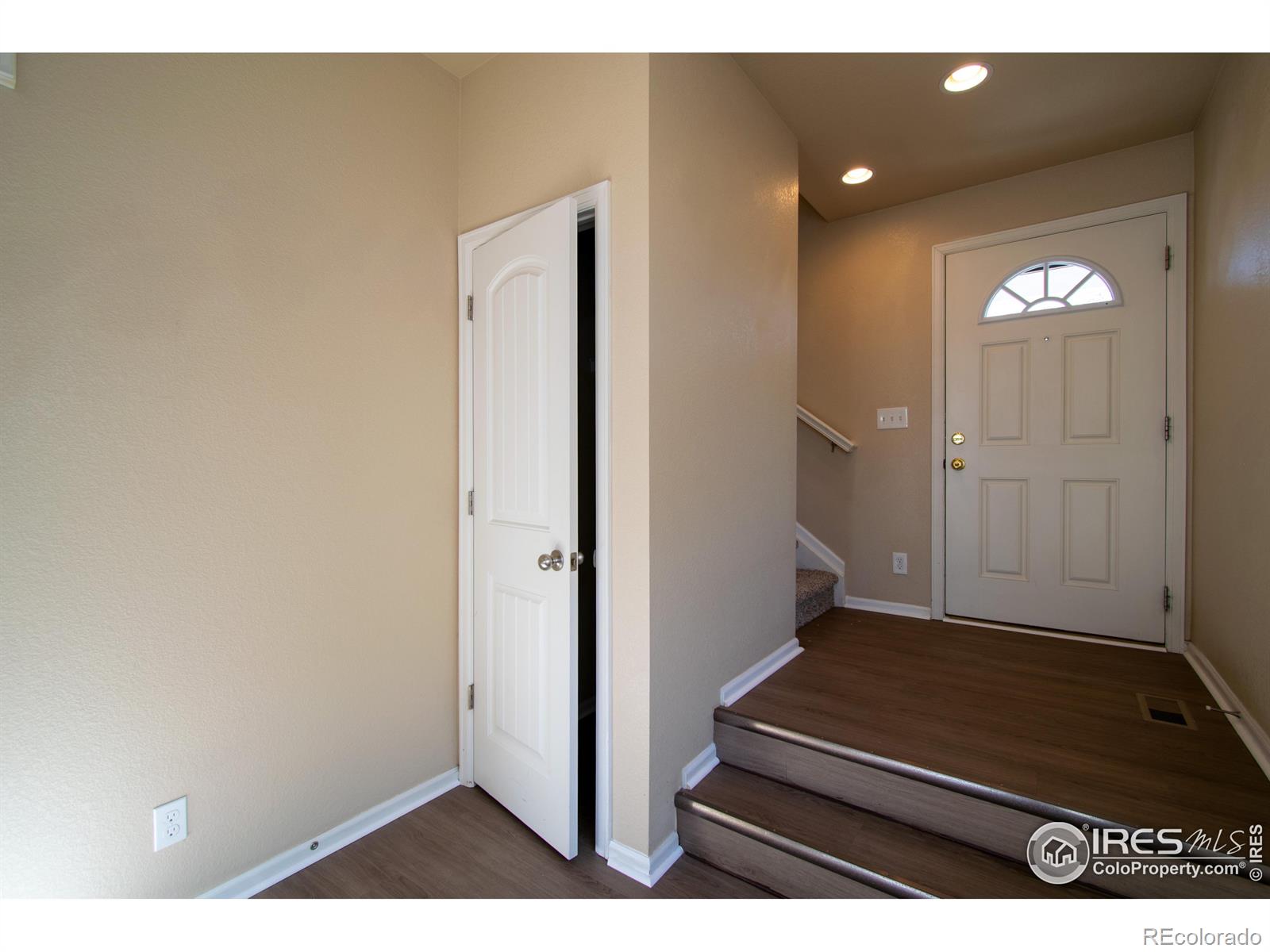 MLS Image #4 for 3824  heatherwood circle,johnstown, Colorado