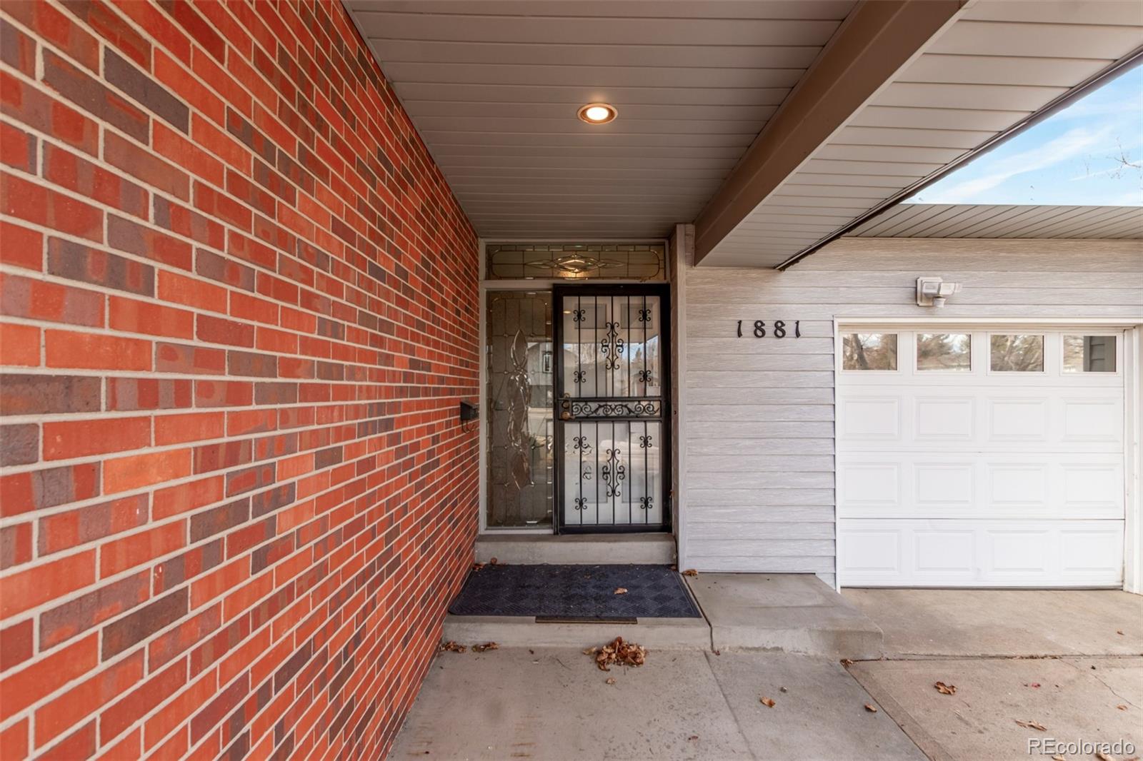 MLS Image #3 for 1881 s fillmore street,denver, Colorado