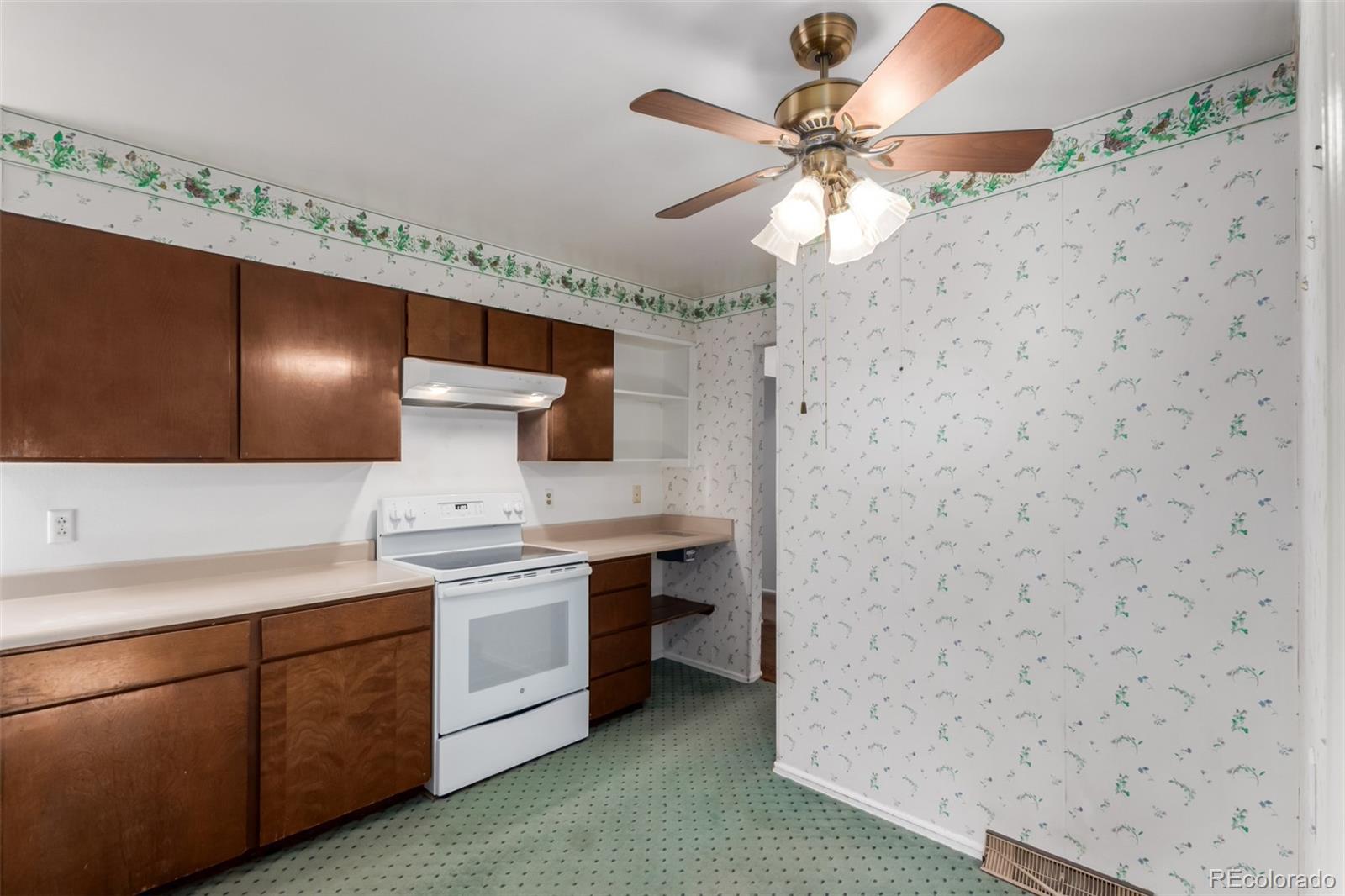 MLS Image #8 for 1881 s fillmore street,denver, Colorado