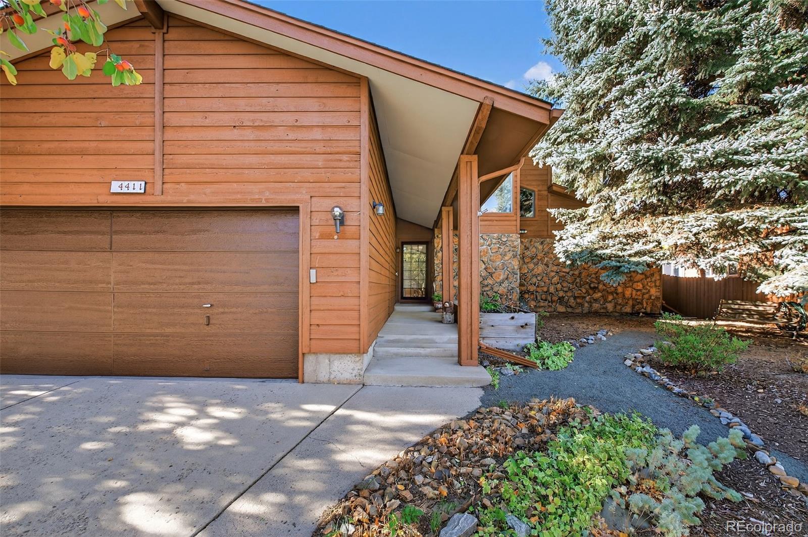 MLS Image #2 for 4411 s abilene circle,aurora, Colorado