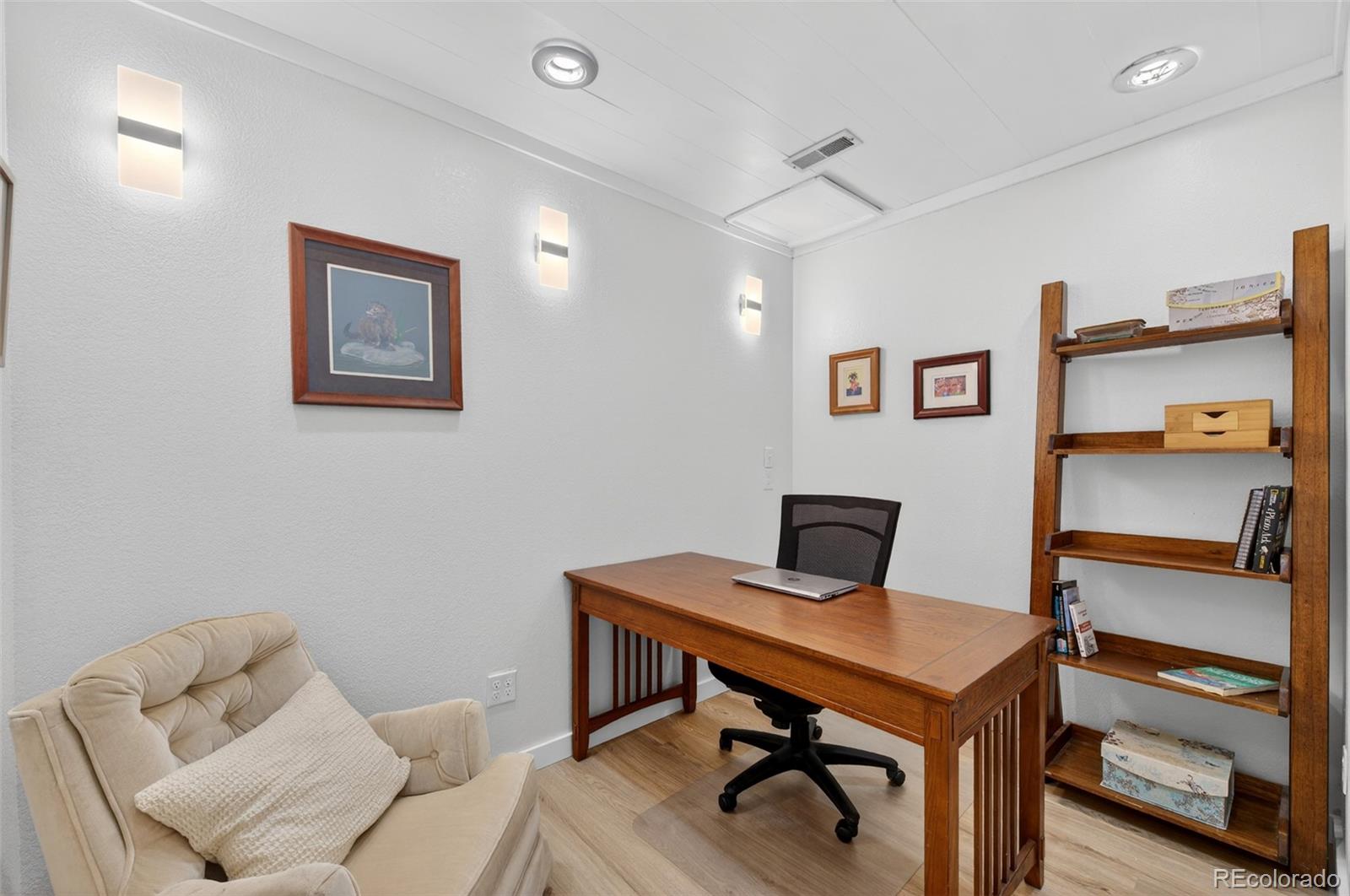 MLS Image #29 for 4411 s abilene circle,aurora, Colorado