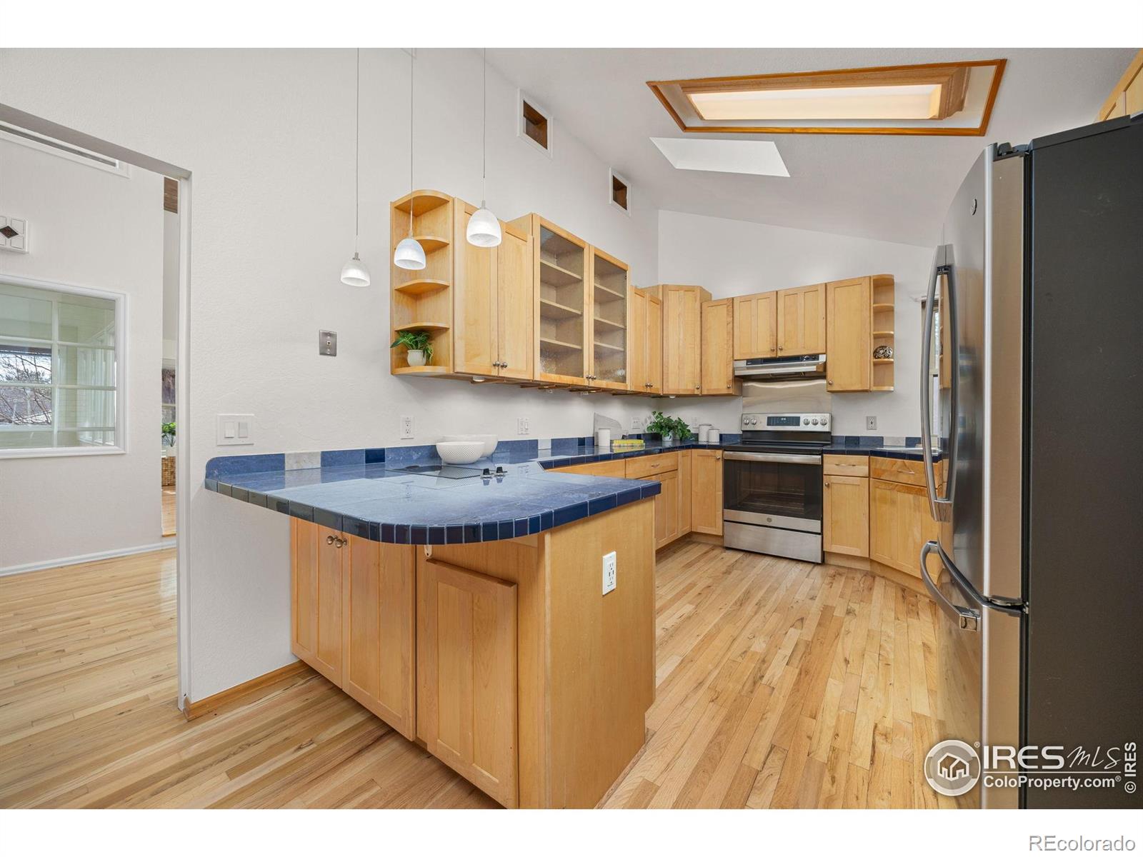 MLS Image #11 for 527 w ash court,louisville, Colorado