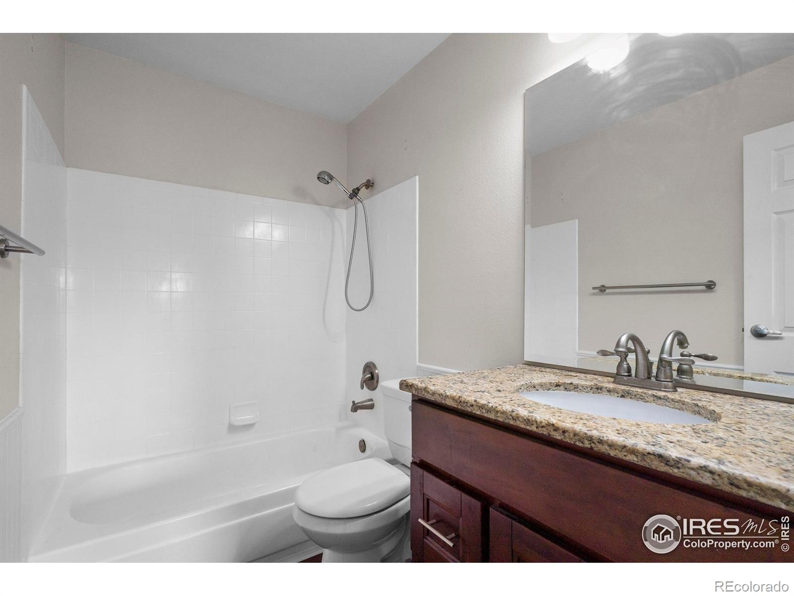 MLS Image #13 for 10150 e virginia avenue,denver, Colorado