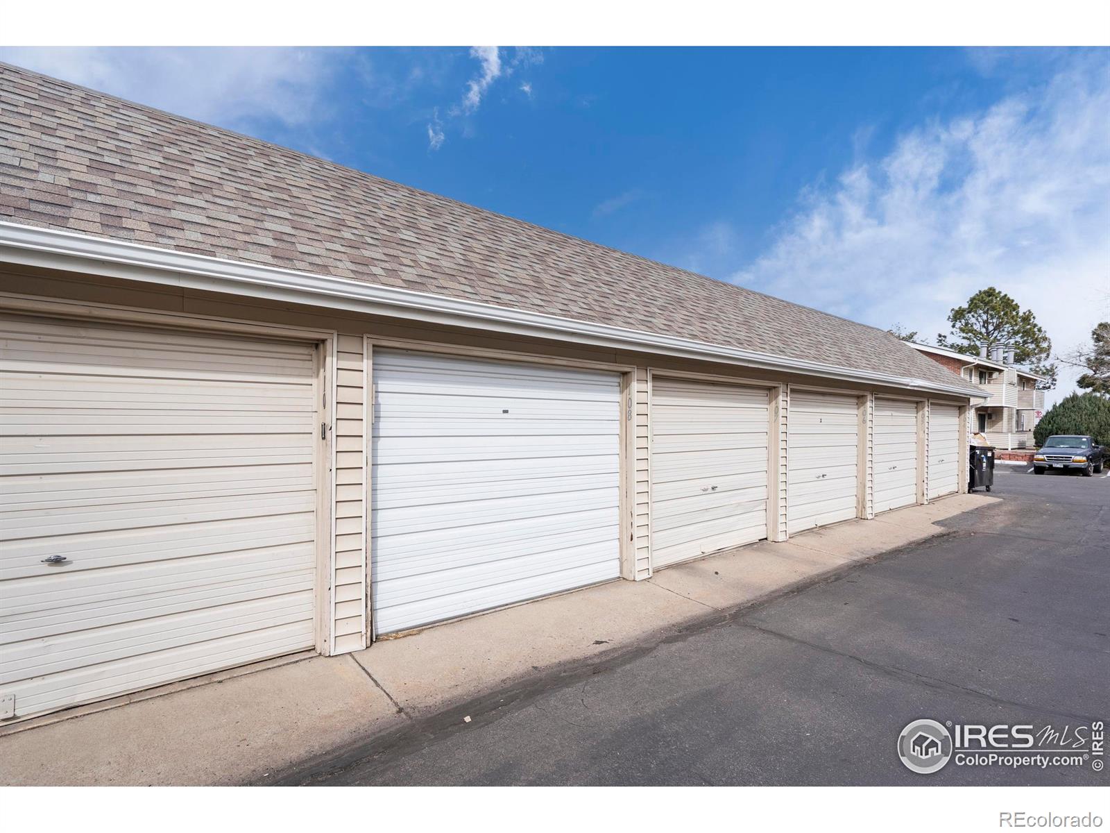 MLS Image #16 for 10150 e virginia avenue,denver, Colorado