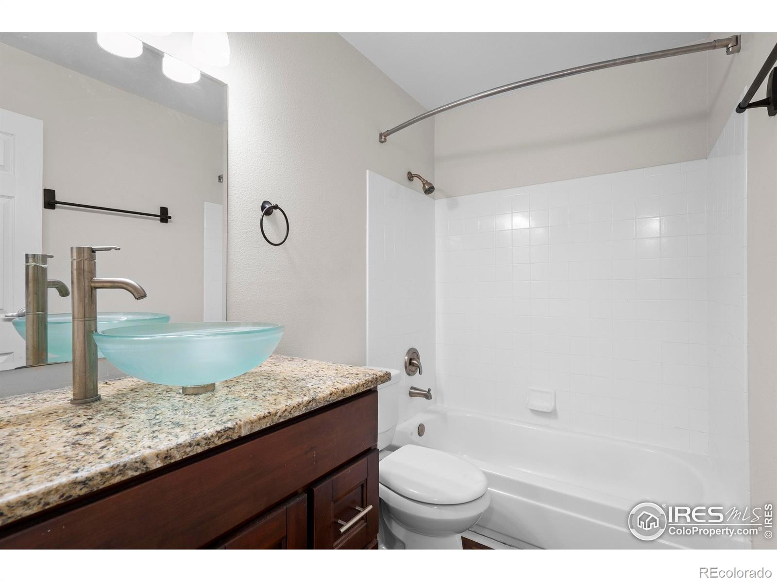 MLS Image #9 for 10150 e virginia avenue,denver, Colorado