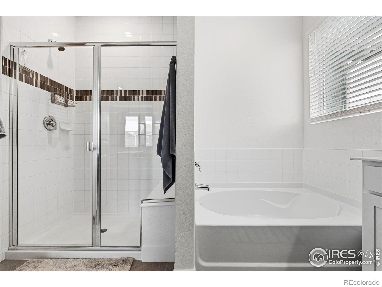 MLS Image #14 for 1832  sawtooth mountain drive,berthoud, Colorado
