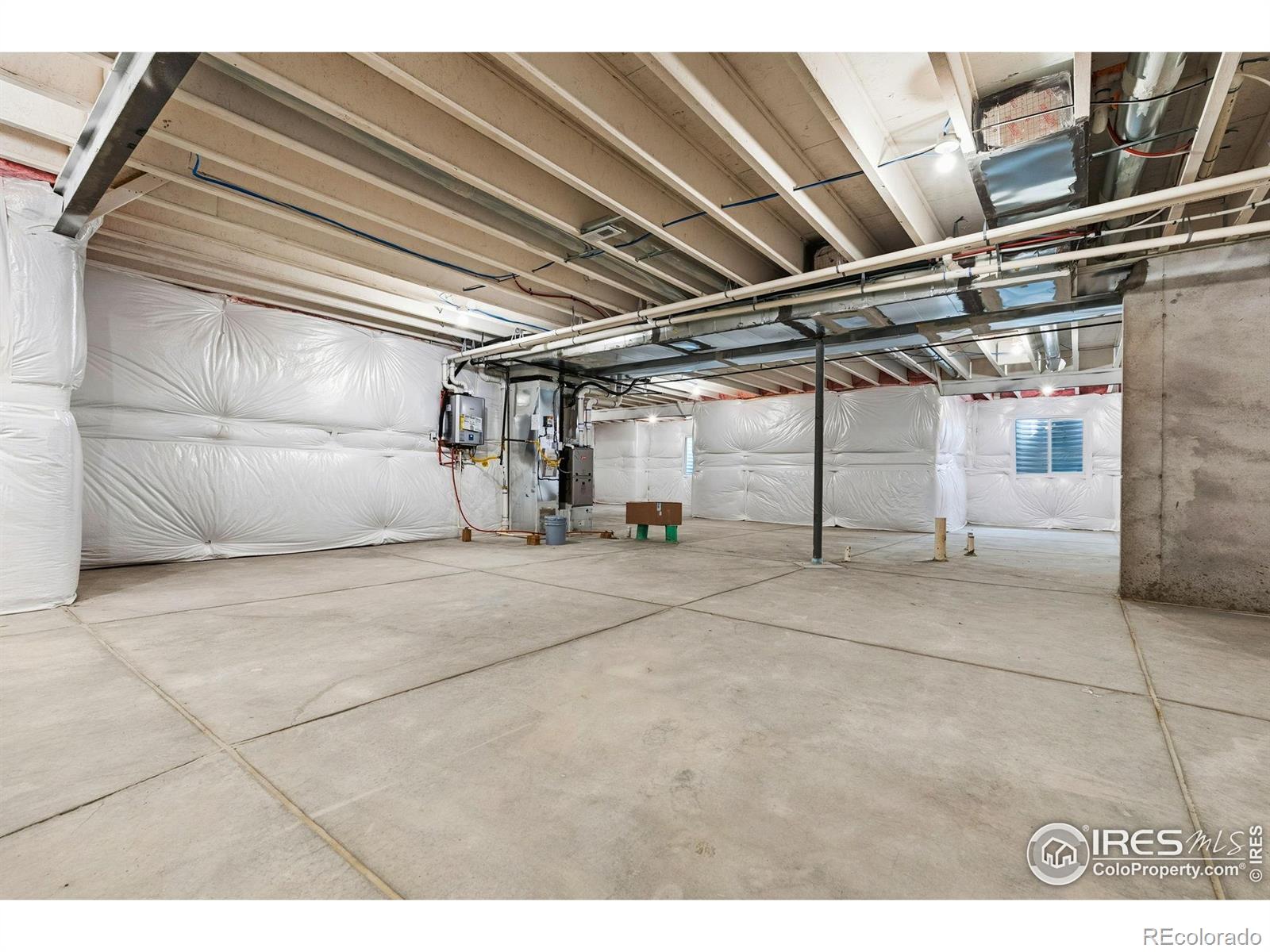 MLS Image #22 for 1832  sawtooth mountain drive,berthoud, Colorado