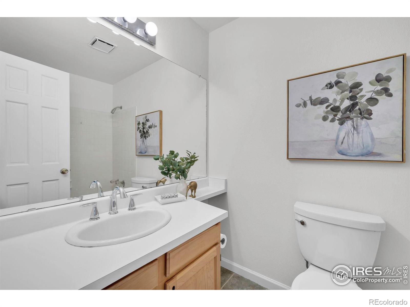 MLS Image #22 for 3333 e florida avenue,denver, Colorado