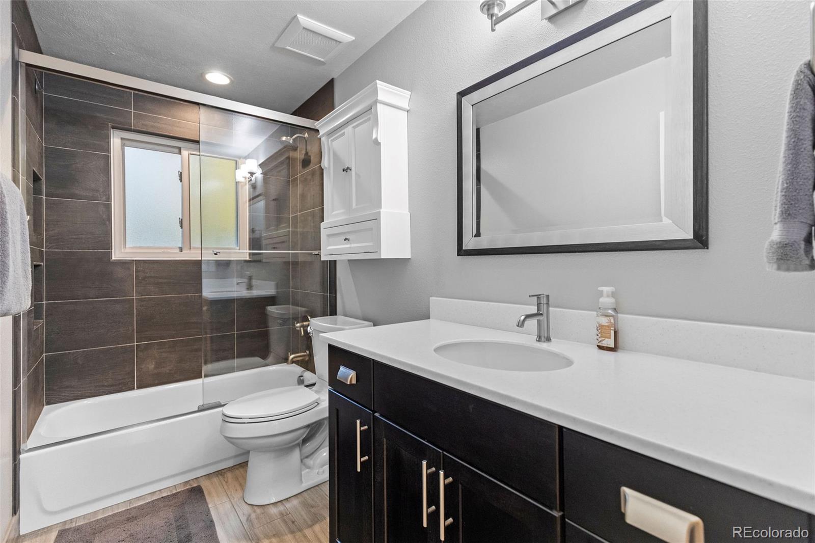 MLS Image #28 for 3157 s xenia street,denver, Colorado