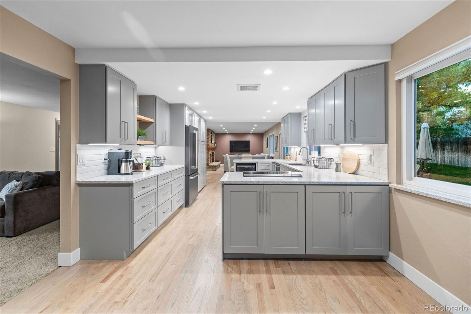 MLS Image #6 for 3157 s xenia street,denver, Colorado