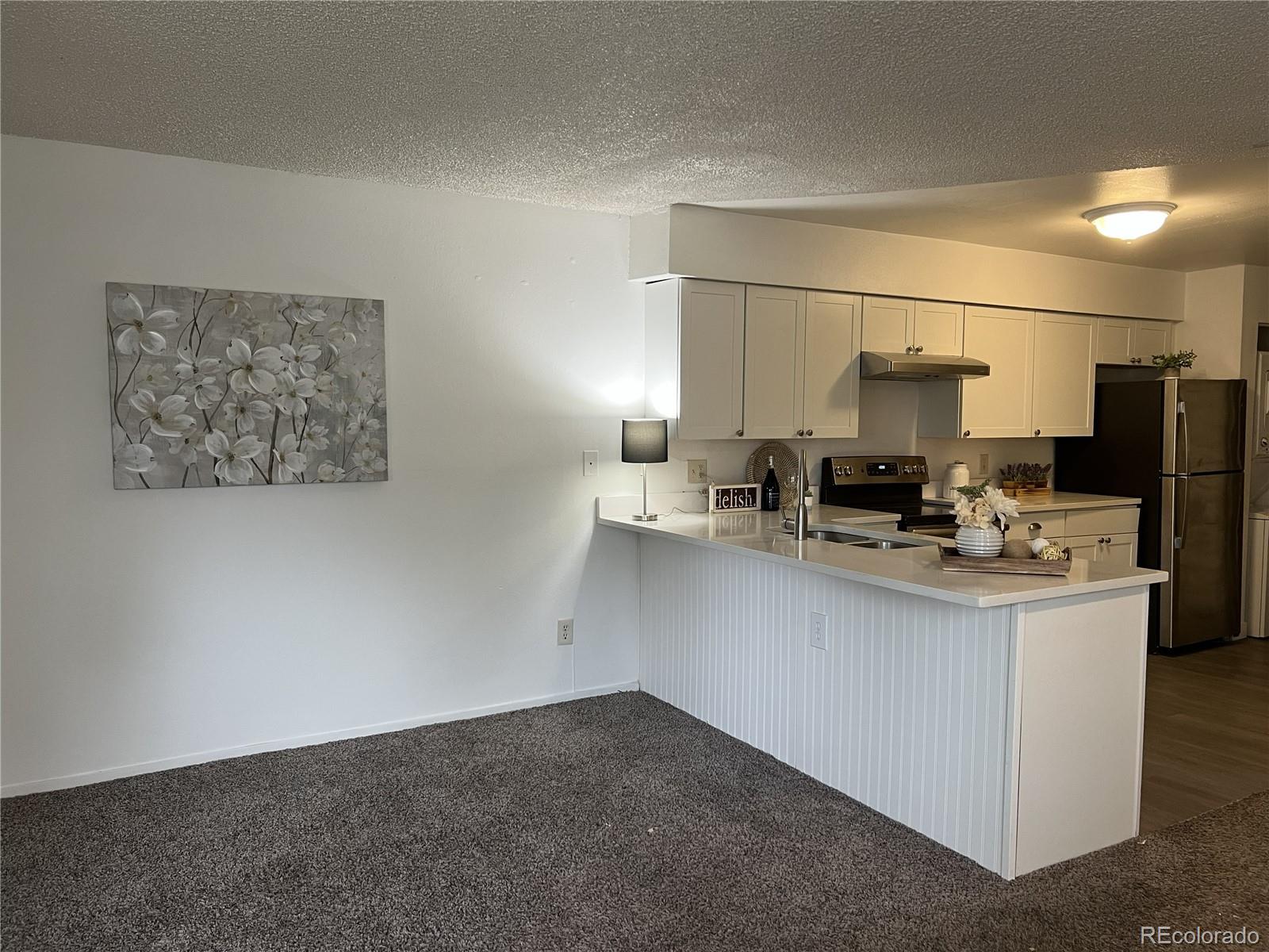 MLS Image #3 for 922 s dearborn way 5,aurora, Colorado