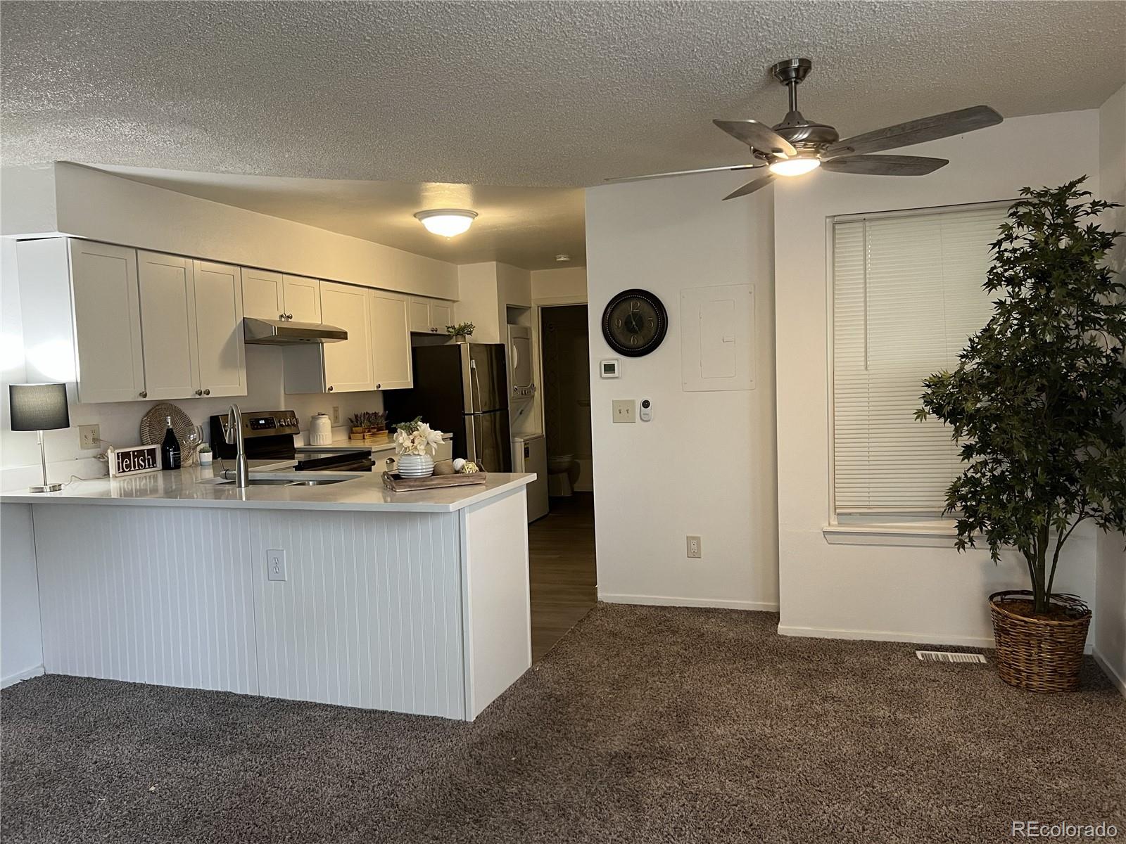 MLS Image #4 for 922 s dearborn way 5,aurora, Colorado