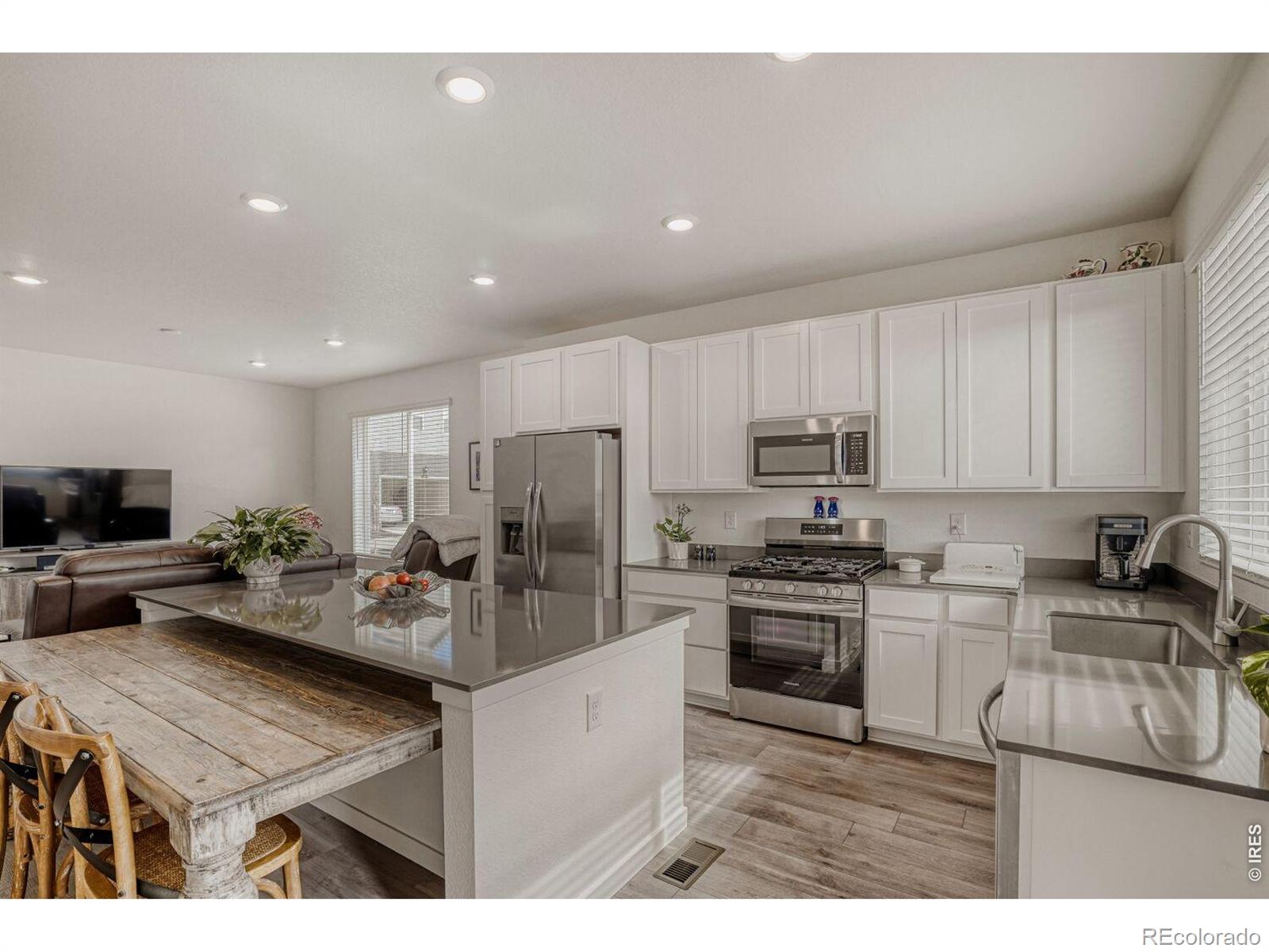 MLS Image #5 for 1432  sanitas lane,lafayette, Colorado