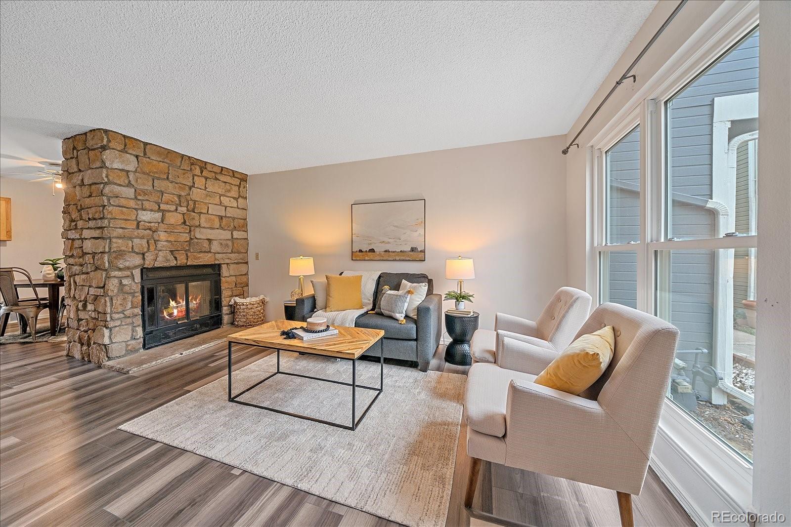 MLS Image #2 for 2262 s jasper way b,aurora, Colorado