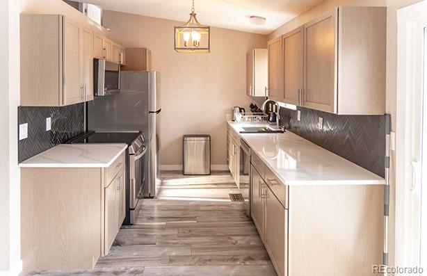 MLS Image #3 for 3564 s pitkin circle,aurora, Colorado