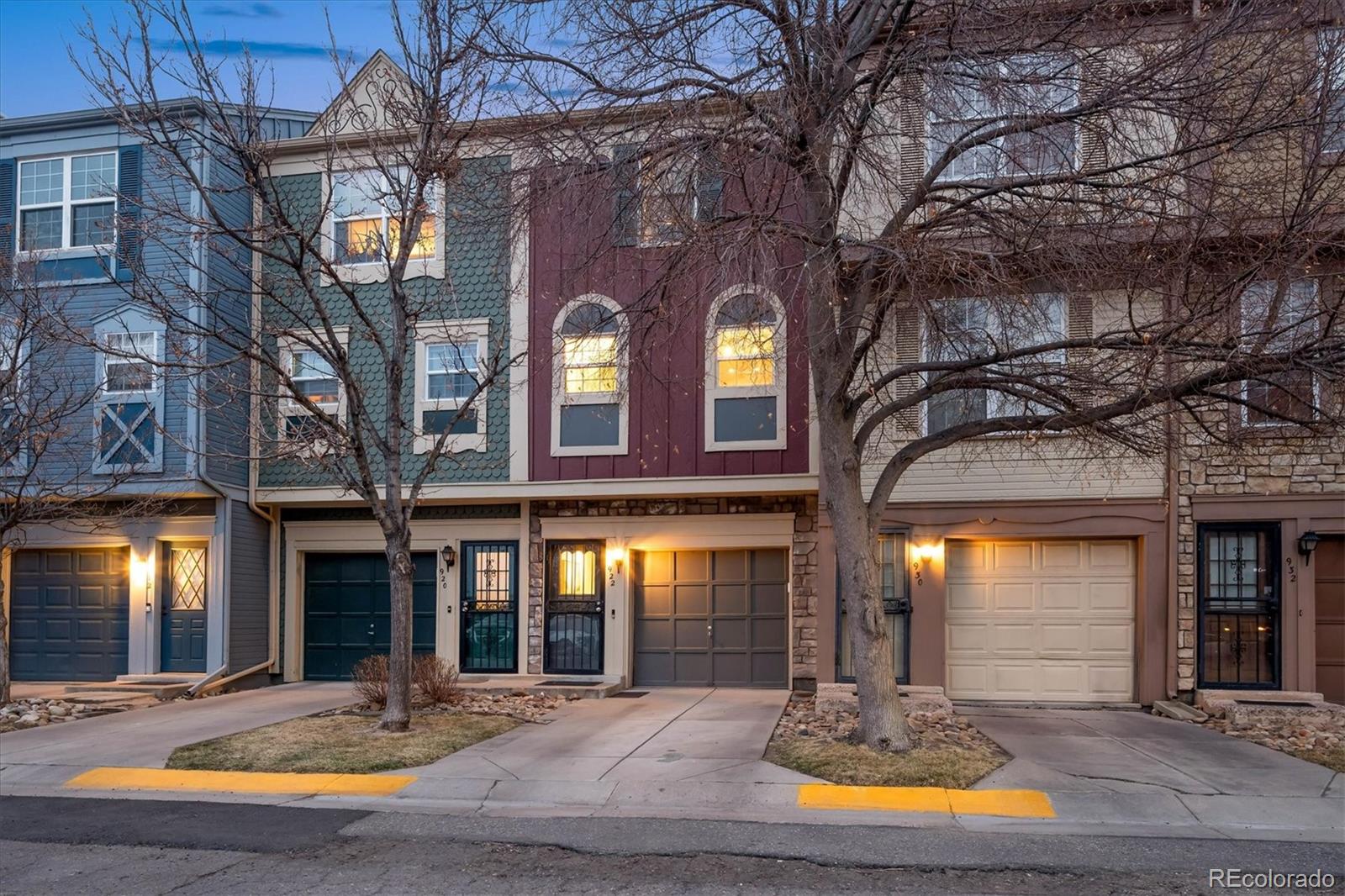MLS Image #0 for 922 s paris court,aurora, Colorado