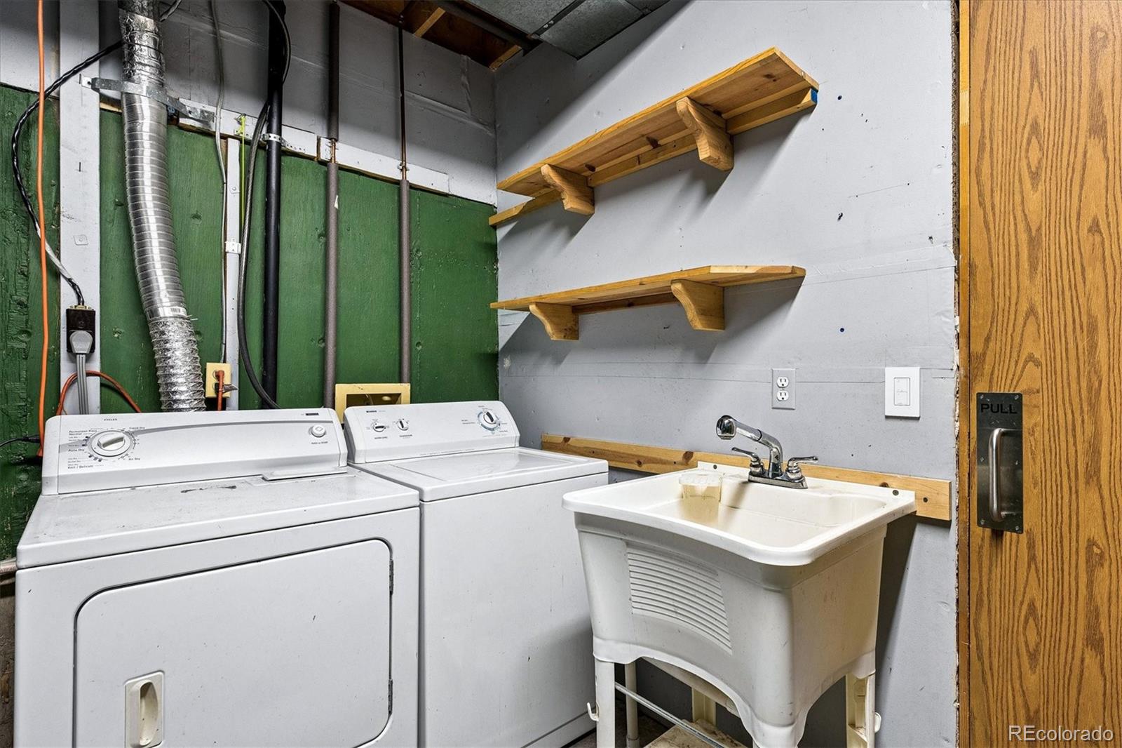 MLS Image #24 for 922 s paris court,aurora, Colorado