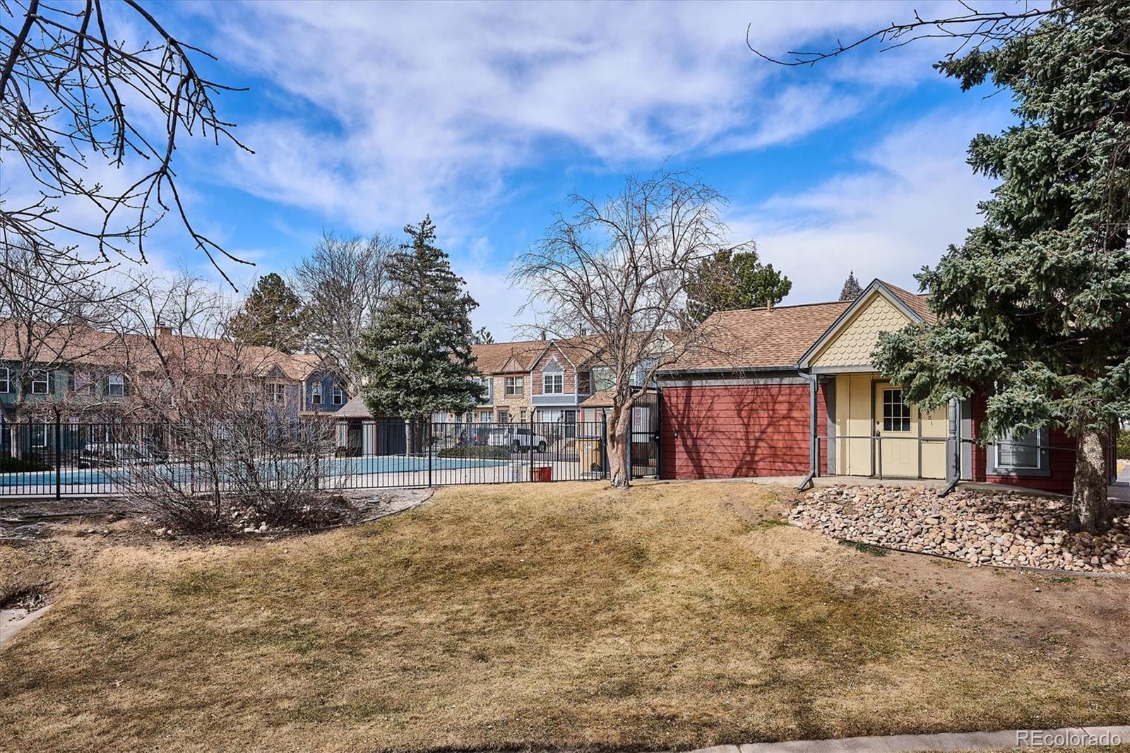 MLS Image #33 for 922 s paris court,aurora, Colorado