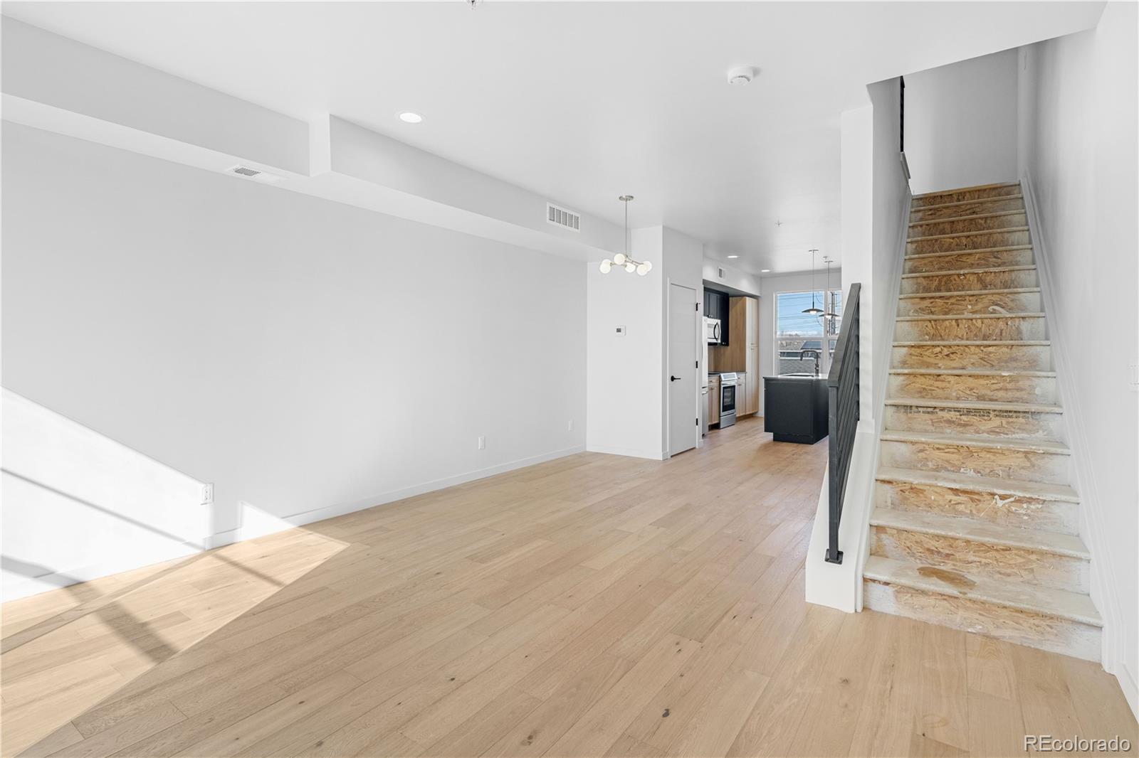 MLS Image #14 for 4831 w 10th avenue,denver, Colorado