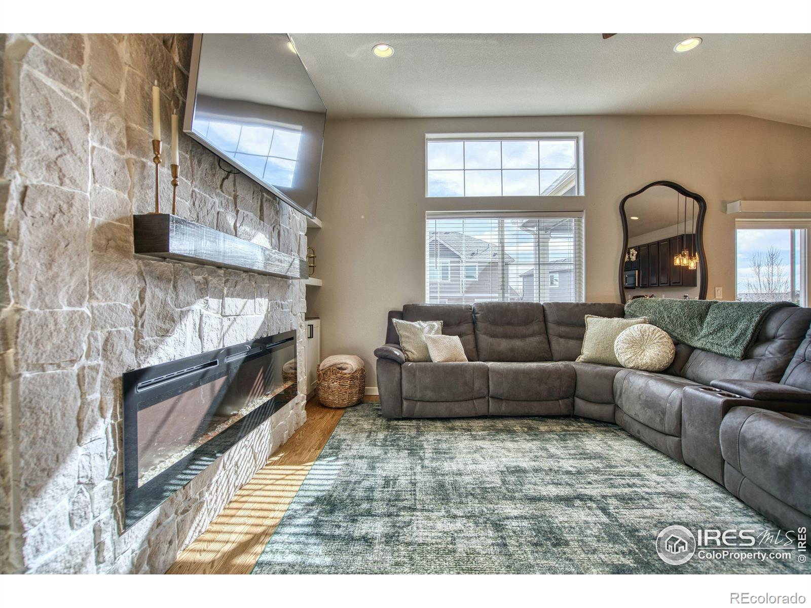 MLS Image #13 for 2115  covered bridge parkway,windsor, Colorado