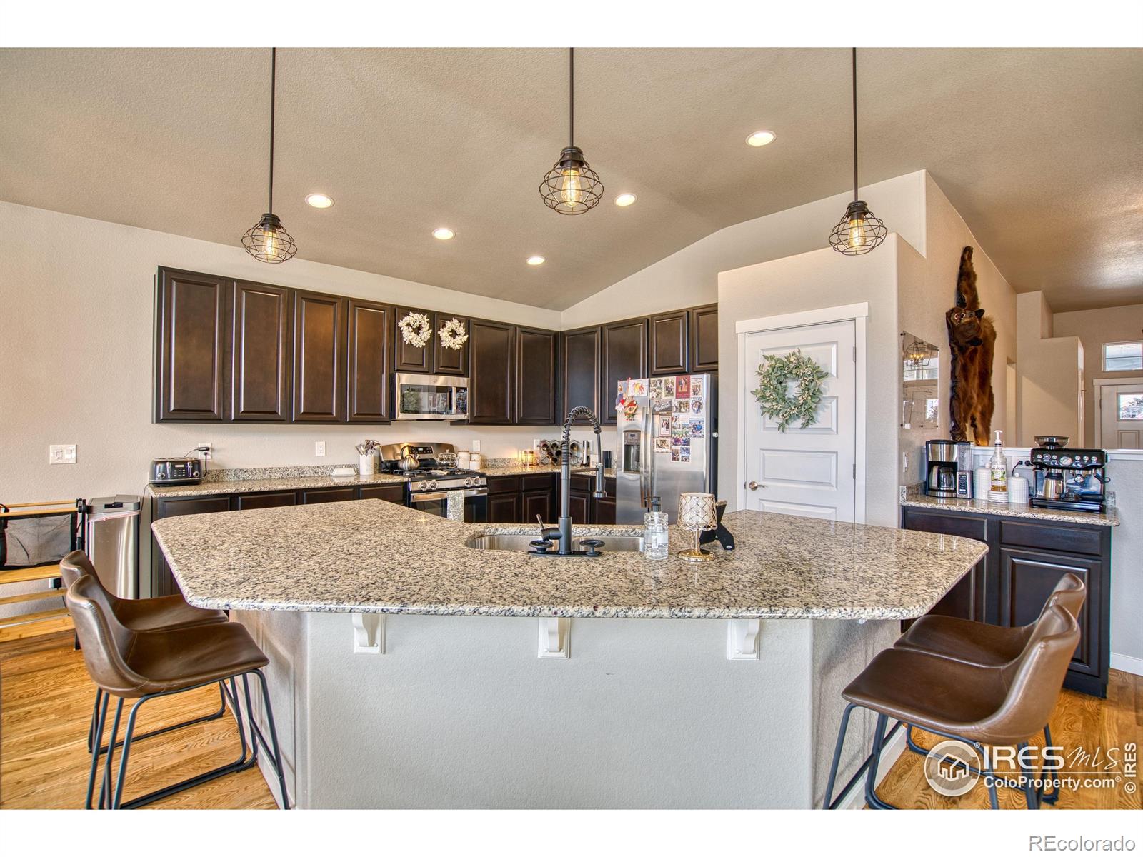MLS Image #16 for 2115  covered bridge parkway,windsor, Colorado