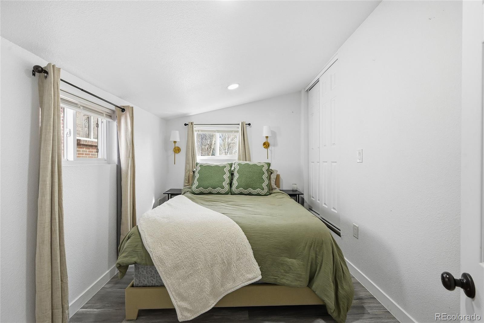 MLS Image #7 for 61 s julian street,denver, Colorado